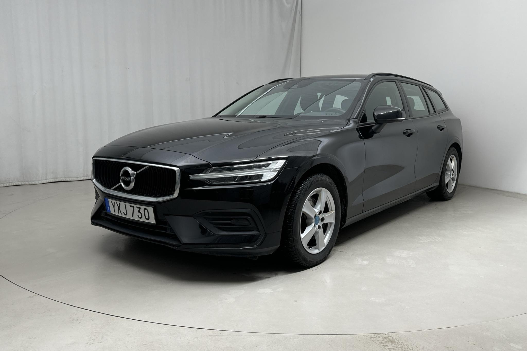 Volvo V60 D4 (190hk) - 11 739 mil - Automat - svart - 2019