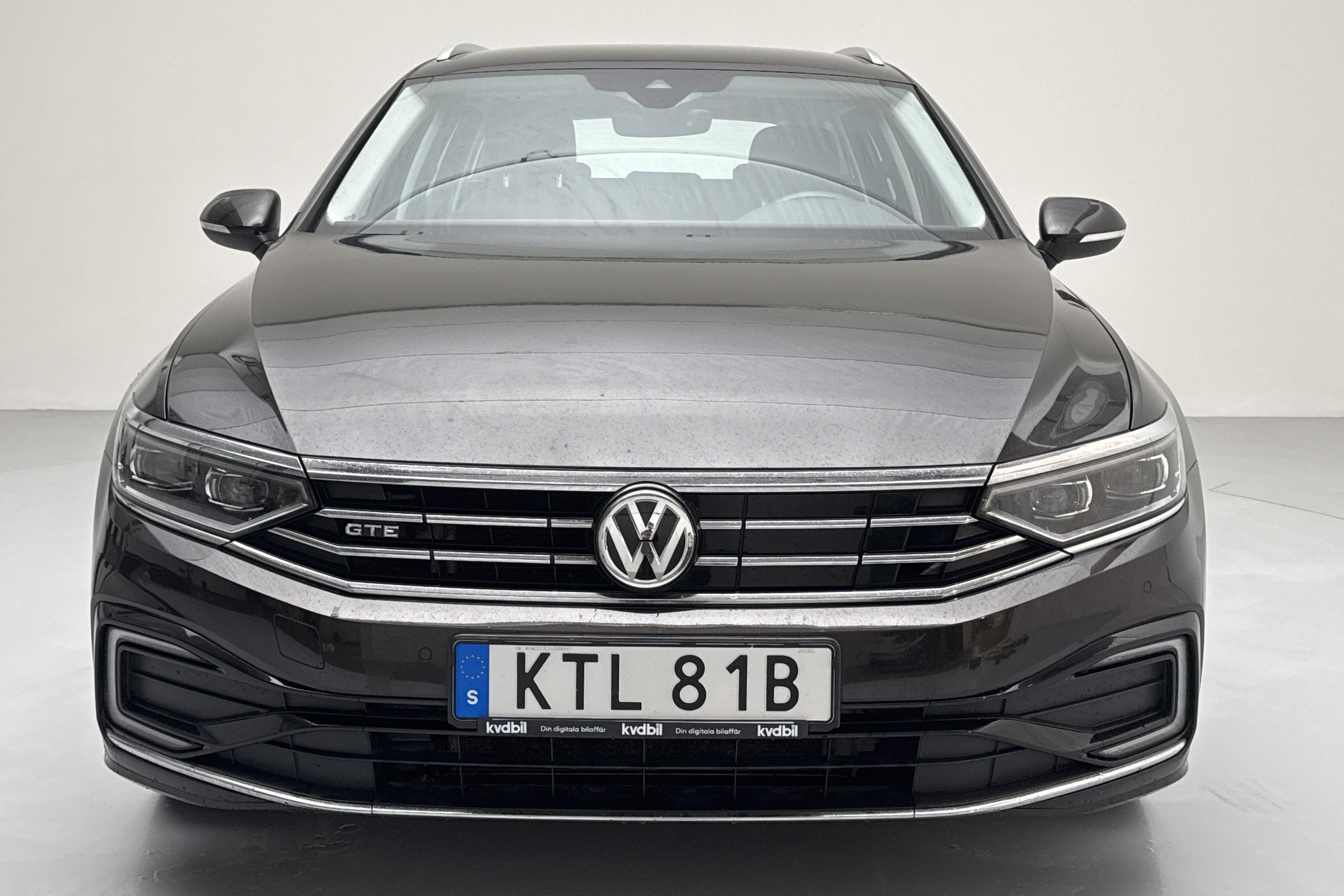 VW Passat 1.4 GTE Sportscombi (218hk) - 7 921 mil - Automat - brun - 2020