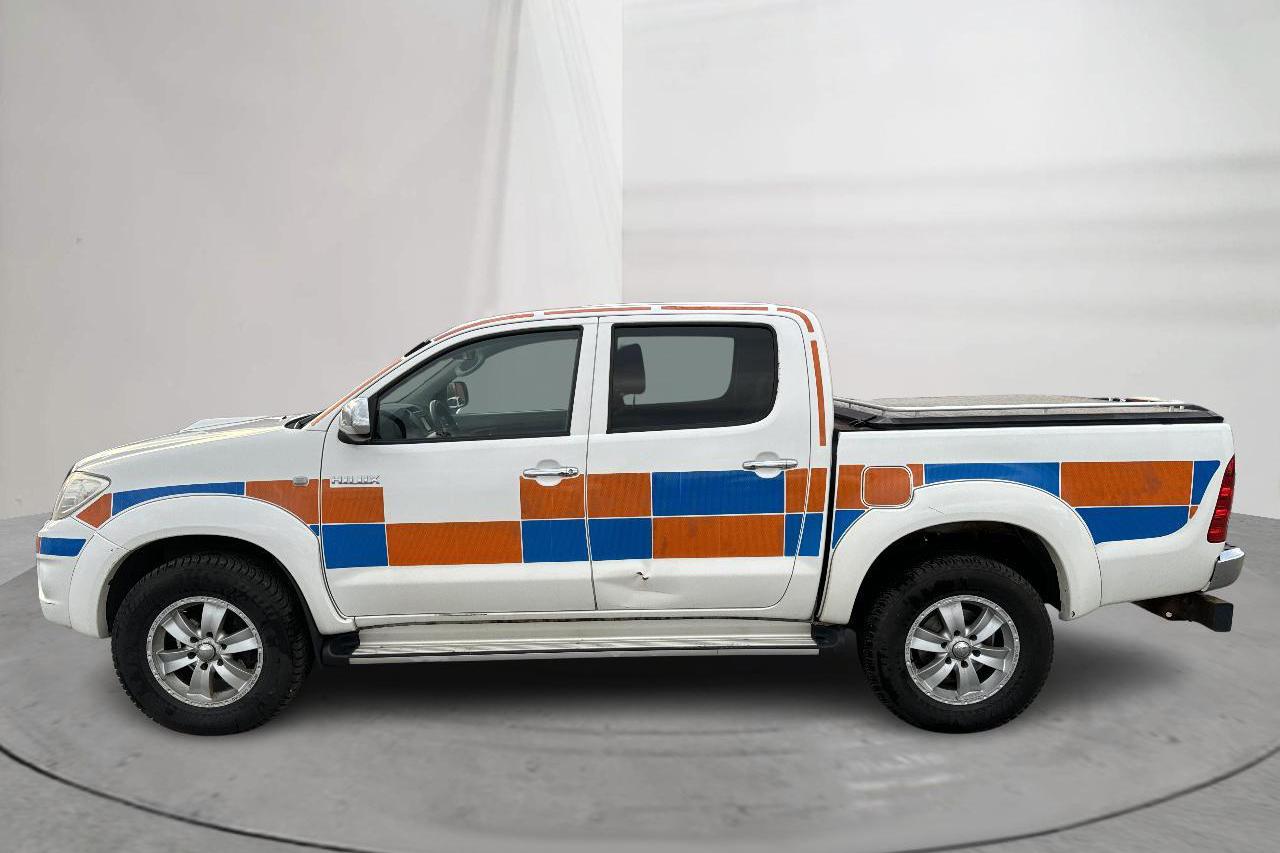 Toyota Hilux 3.0 D-4D 4WD (171hk) - 361 910 km - Automaattinen - valkoinen - 2011