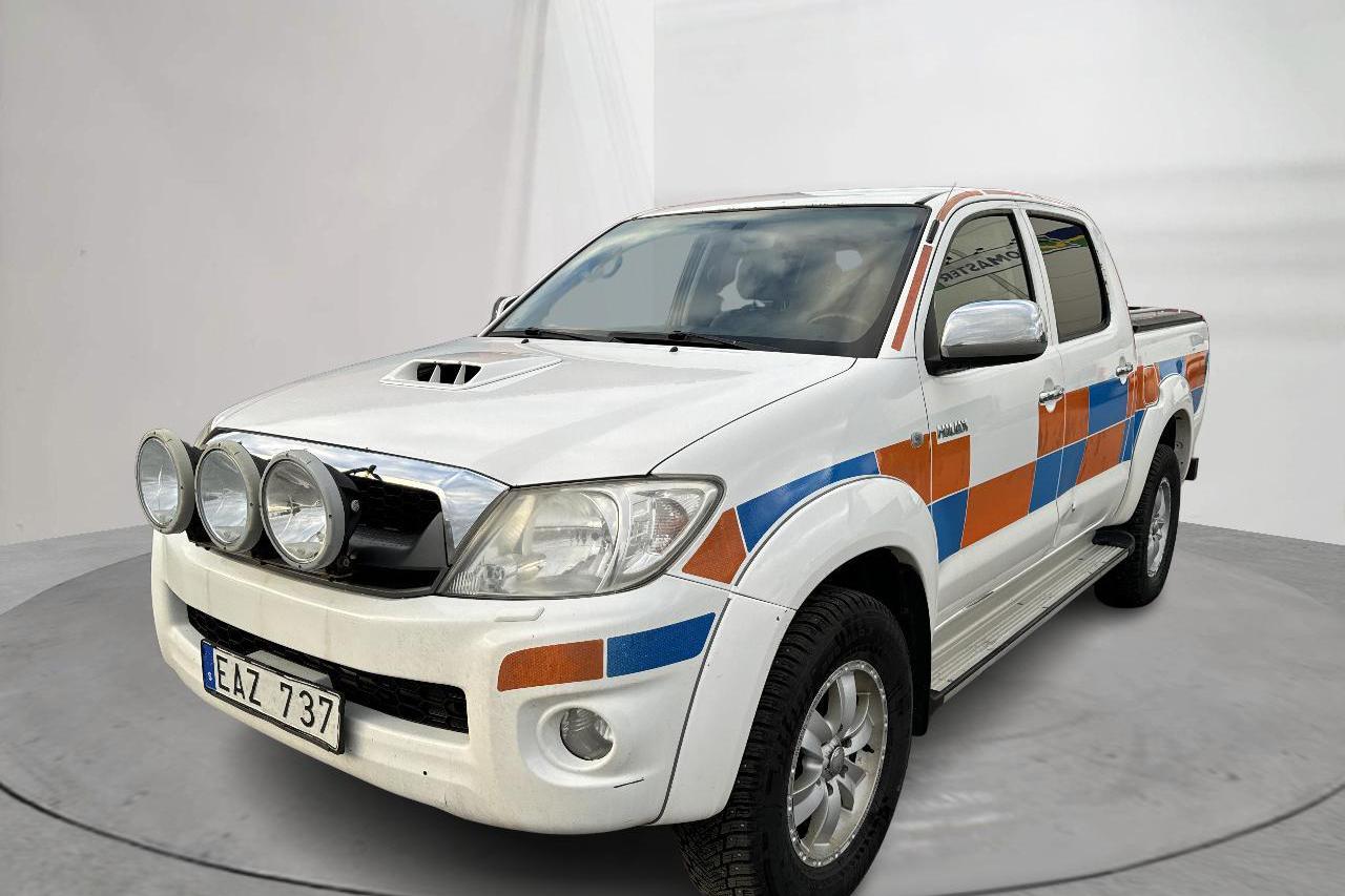 Toyota Hilux 3.0 D-4D 4WD (171hk) - 361 910 km - Automaattinen - valkoinen - 2011