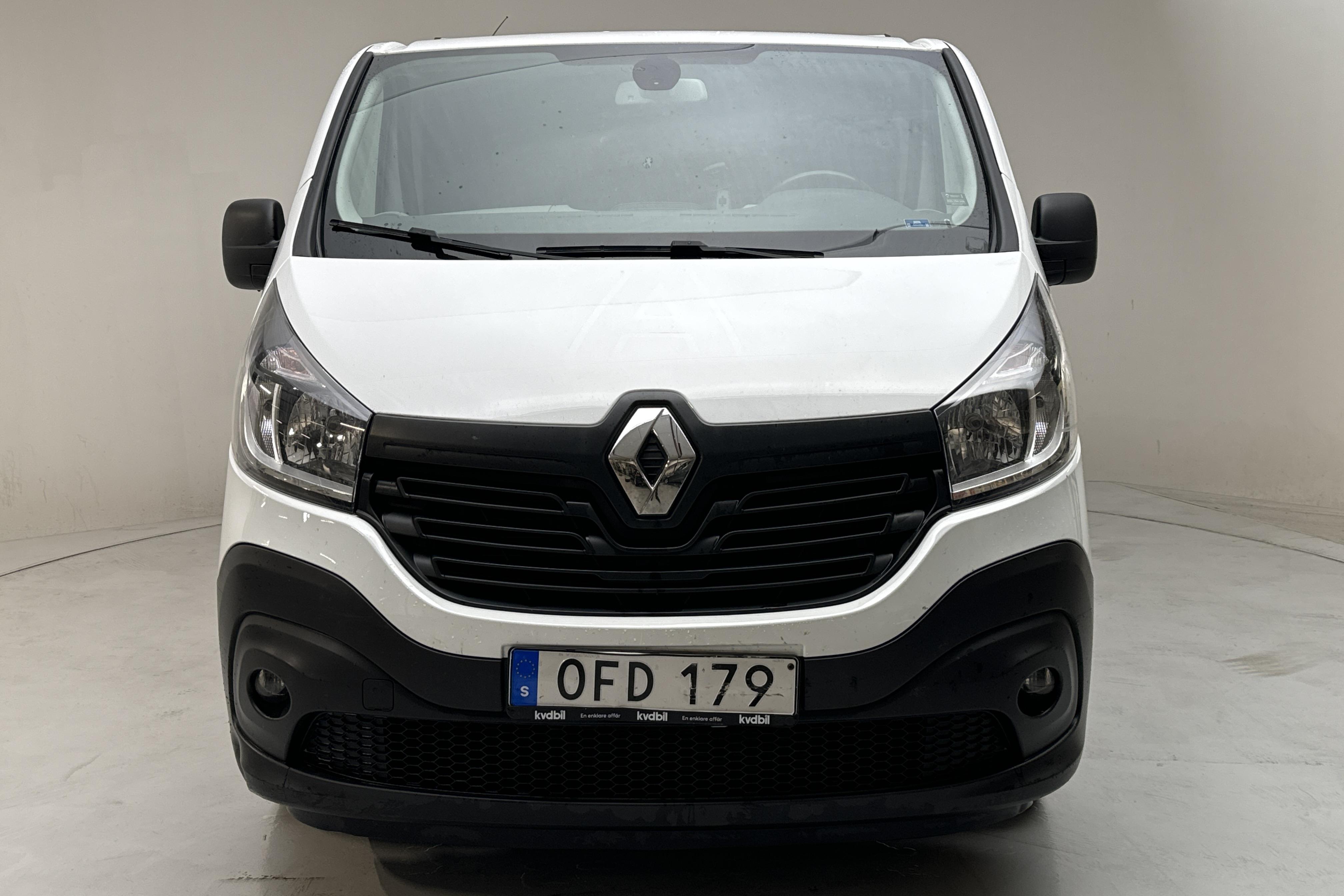 Renault Trafic 1.6 dCi Skåp (125hk) - 136 550 km - Manual - white - 2016