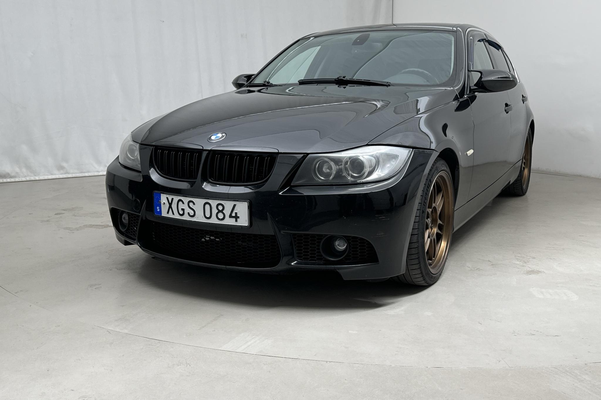 BMW 330xi Sedan, E90 (258hk) - 210 040 km - Automatic - black - 2006