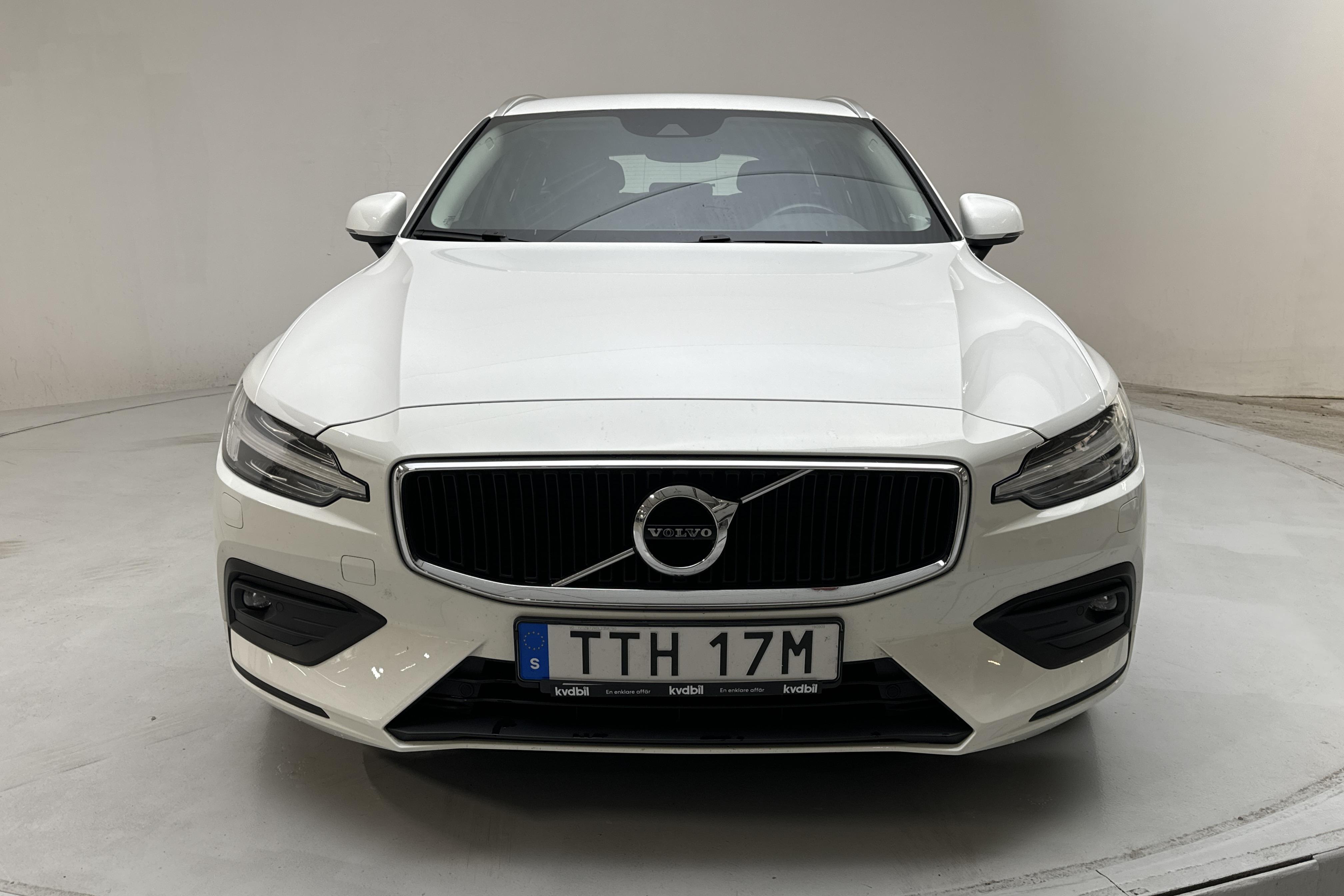 Volvo V60 D3 (150hk) - 168 820 km - Automatic - white - 2020