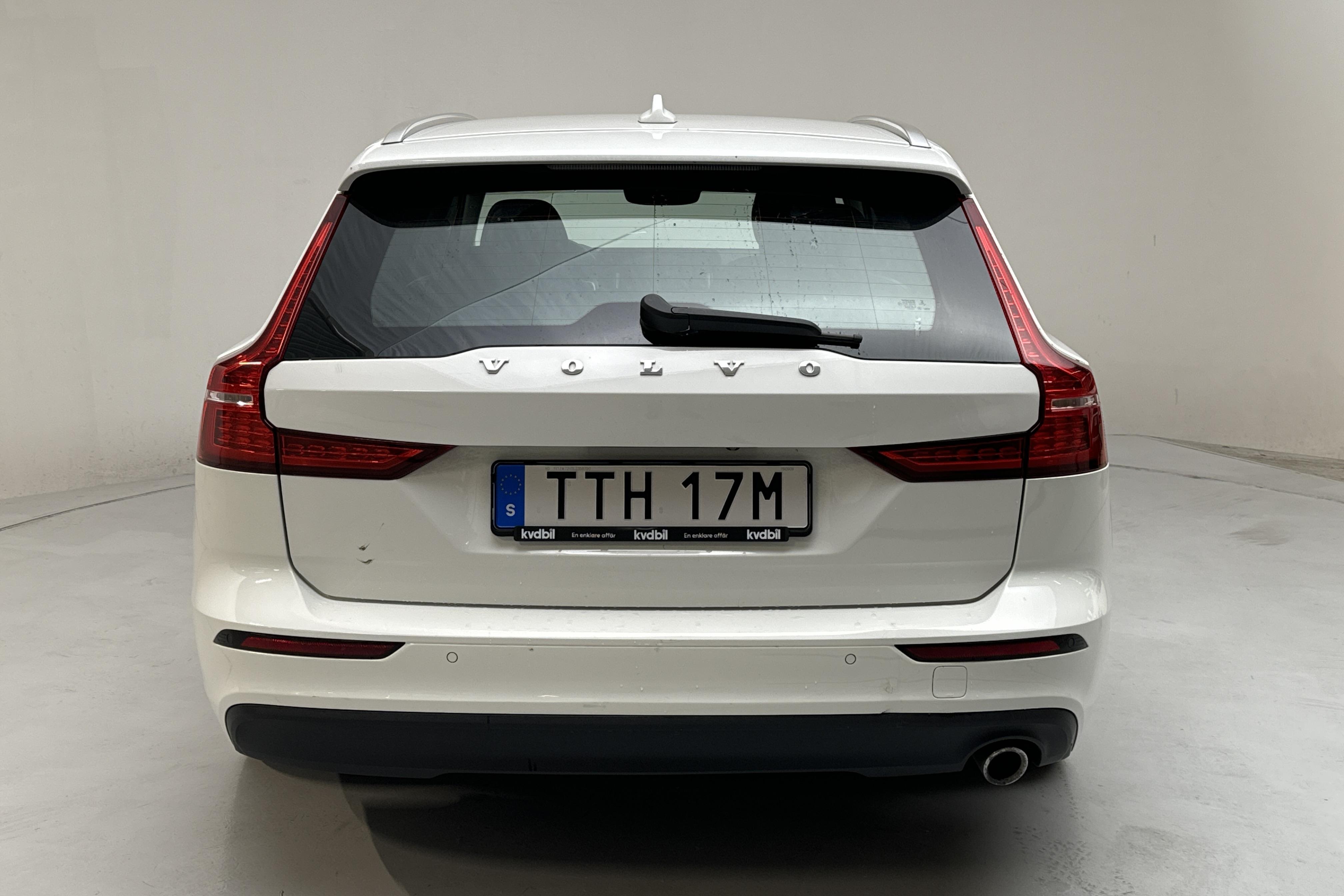 Volvo V60 D3 (150hk) - 168 820 km - Automatic - white - 2020