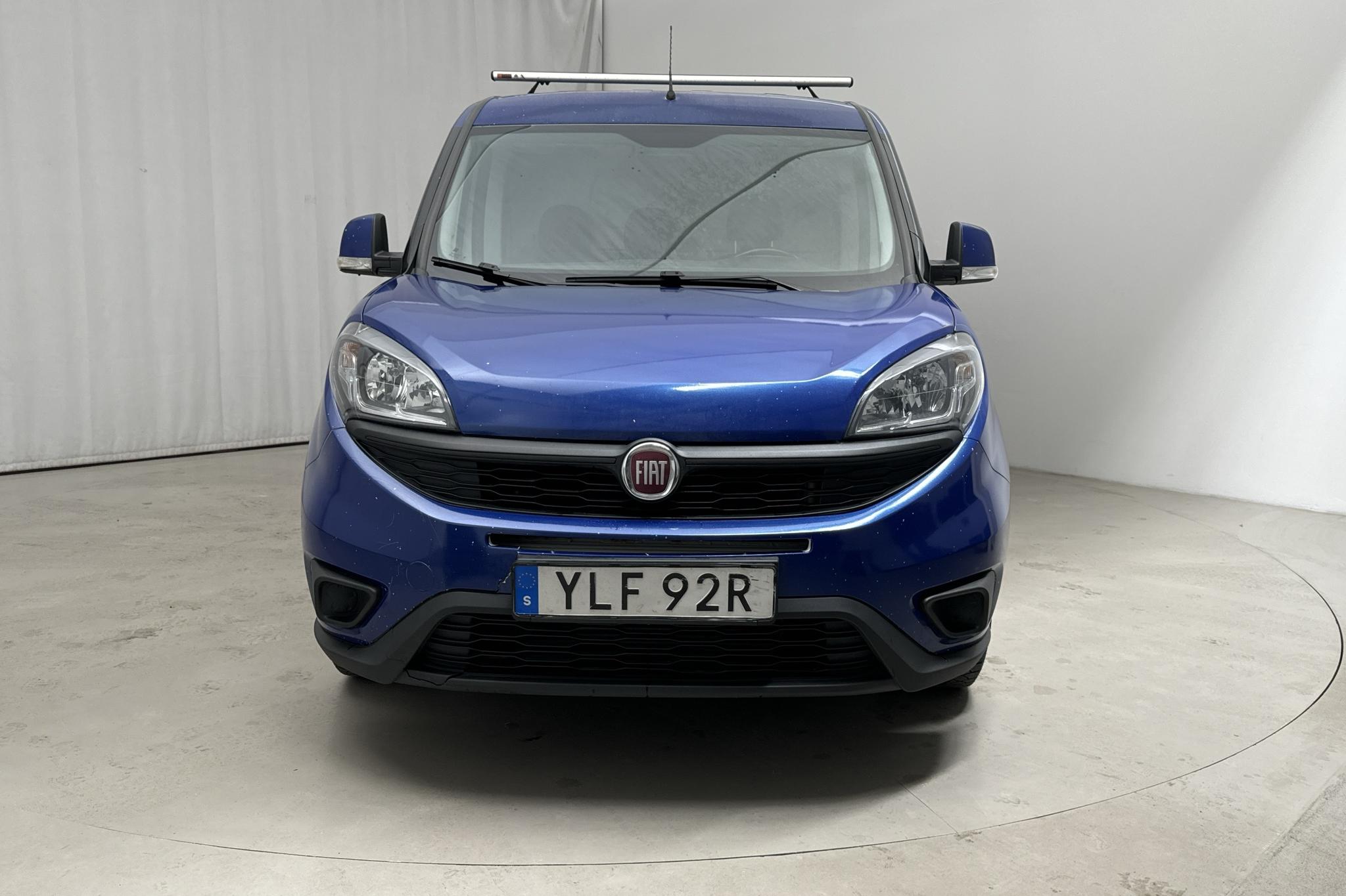 Fiat Doblo Cargo 1.4T CNG (120hk) - 130 330 km - Käsitsi - valge - 2021