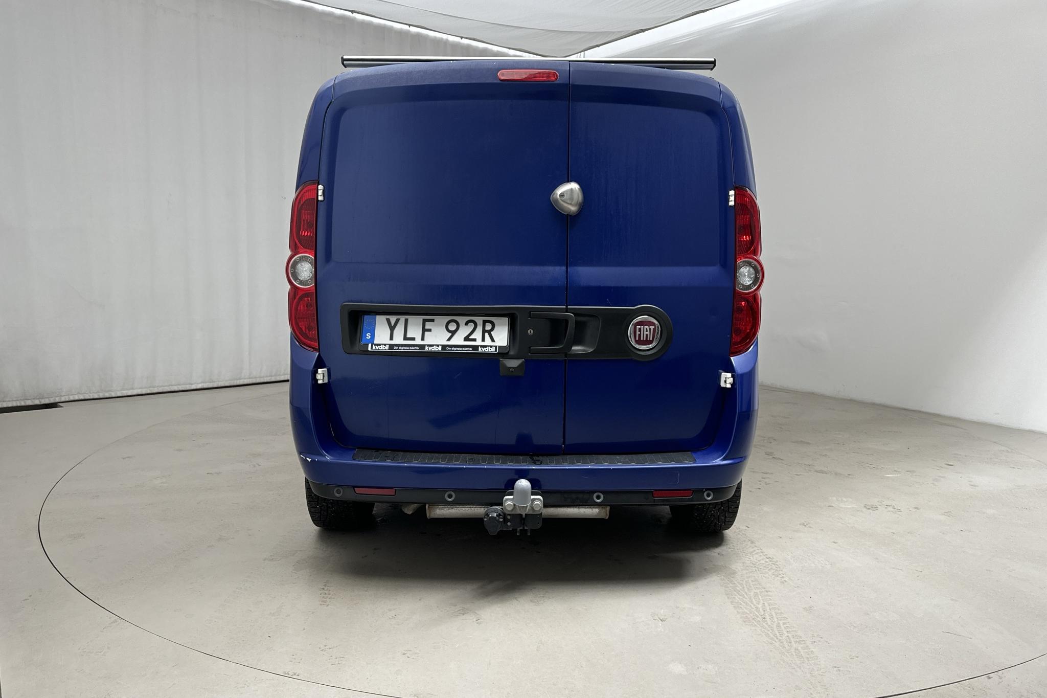 Fiat Doblo Cargo 1.4T CNG (120hk) - 130 330 km - Käsitsi - valge - 2021