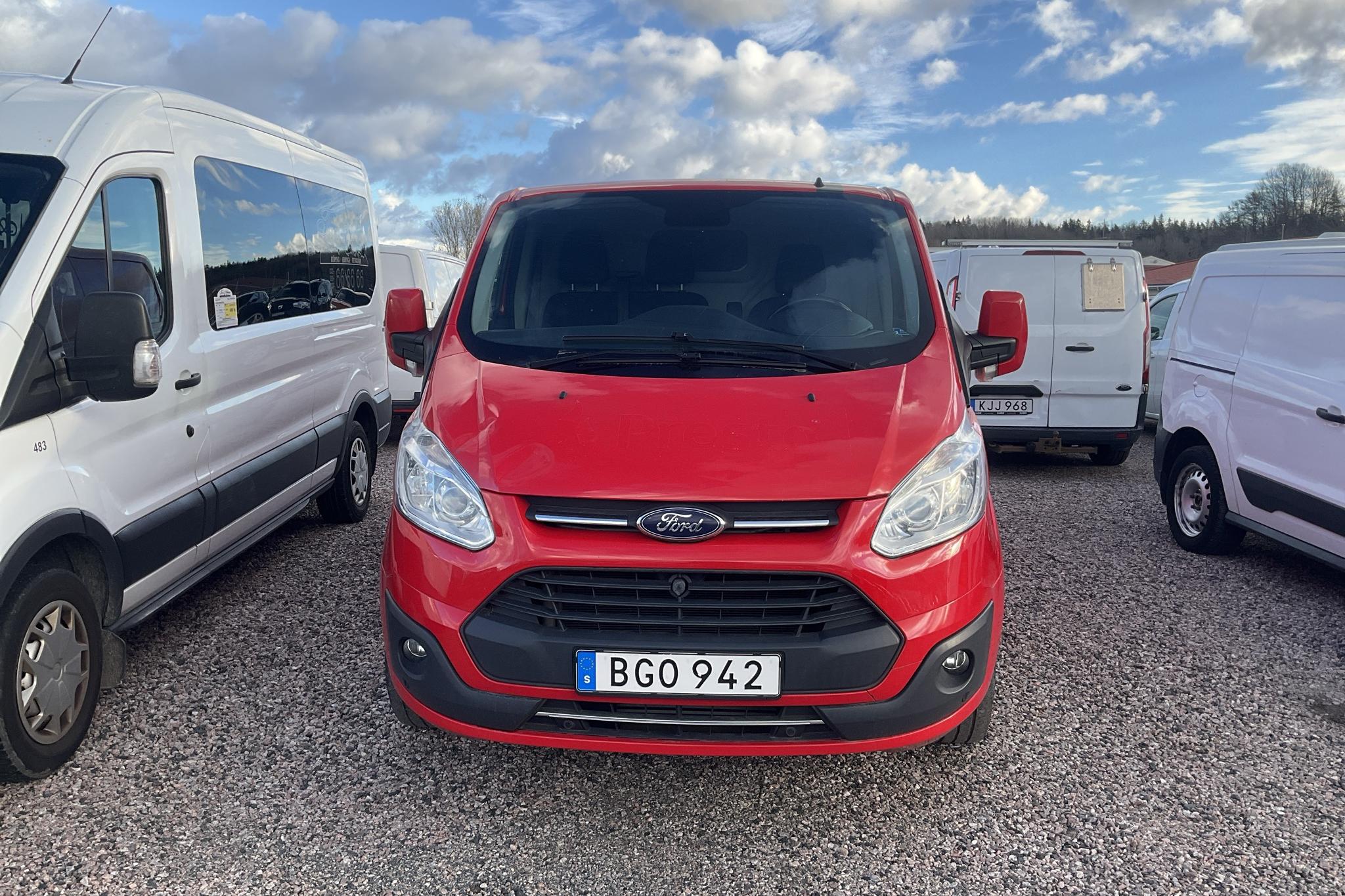 Ford Transit Custom 300 (170hk) - 115 050 km - Automatic - red - 2017