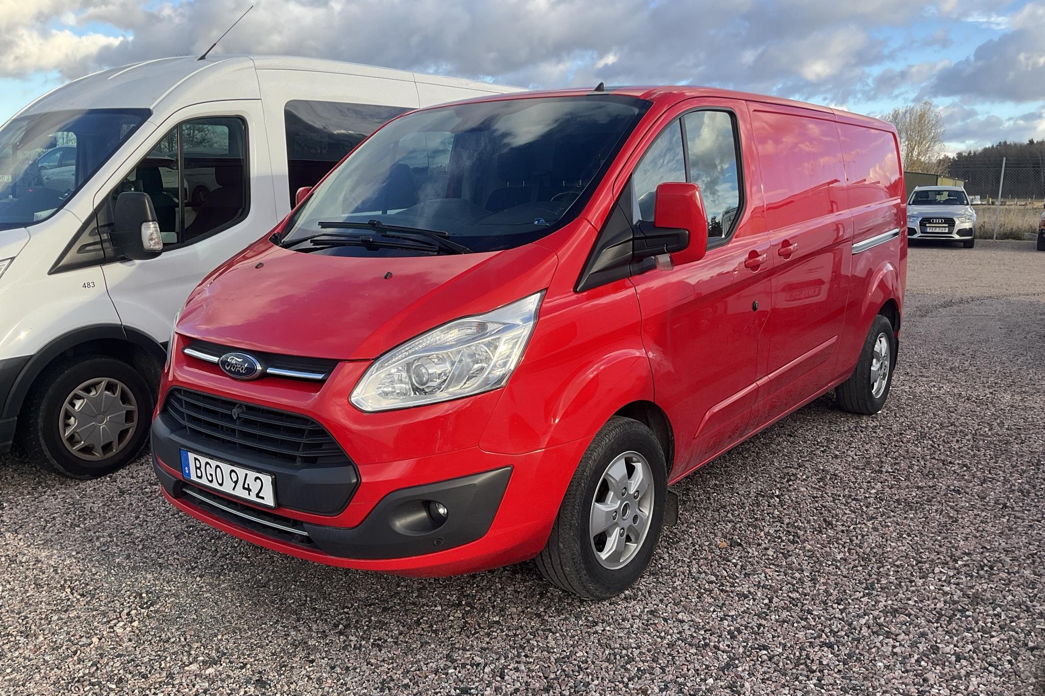 Ford Transit Custom 300 (170hk) - 115 050 km - Automatic - red - 2017