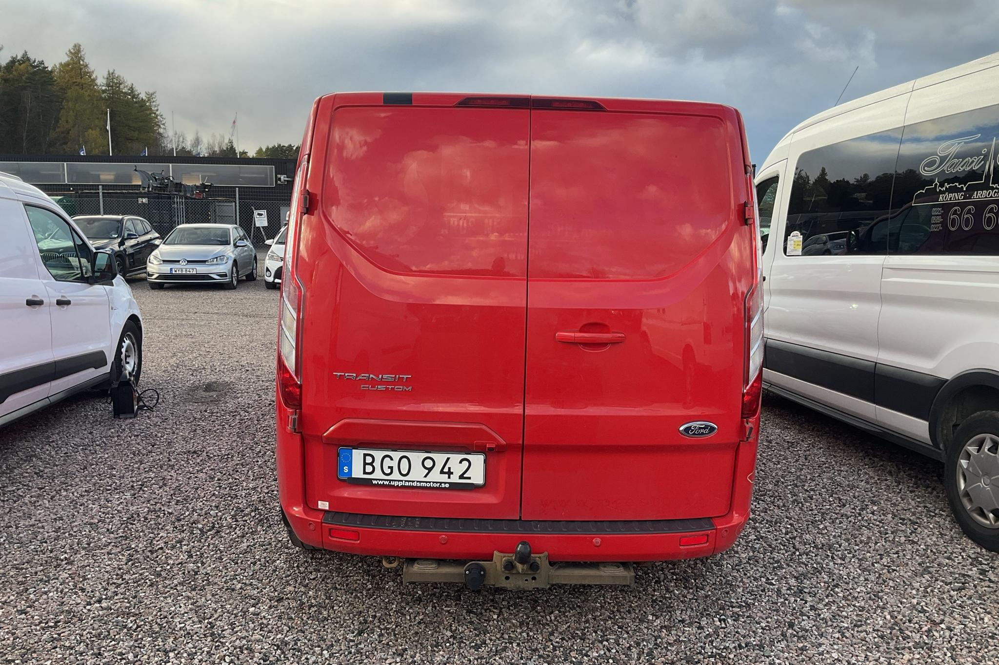 Ford Transit Custom 300 (170hk) - 115 050 km - Automatic - red - 2017