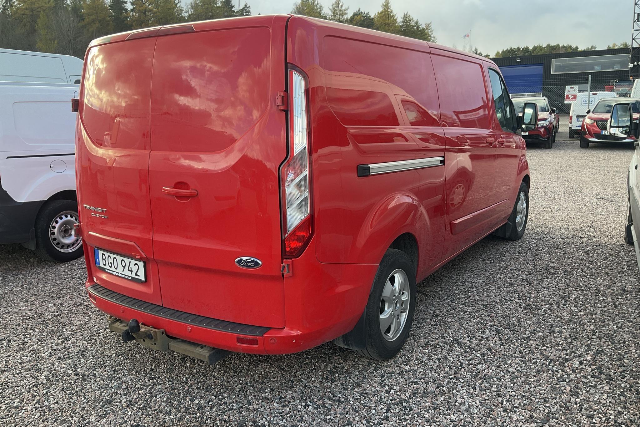 Ford Transit Custom 300 (170hk) - 115 050 km - Automatic - red - 2017