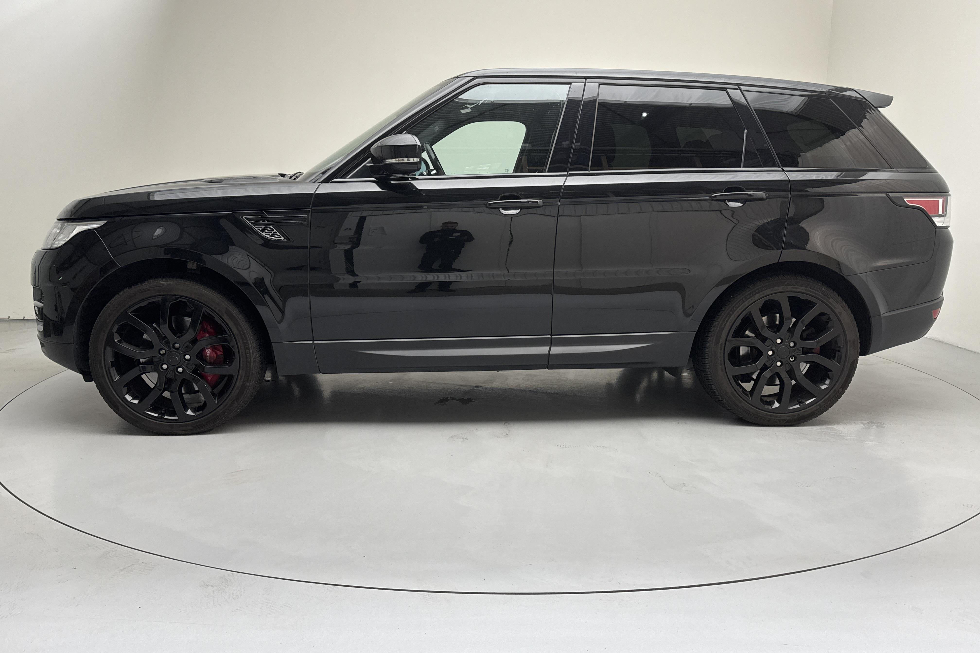 Land Rover Range Rover Sport 4.4 SDV8 (339hk) - 11 082 mil - Automat - svart - 2014