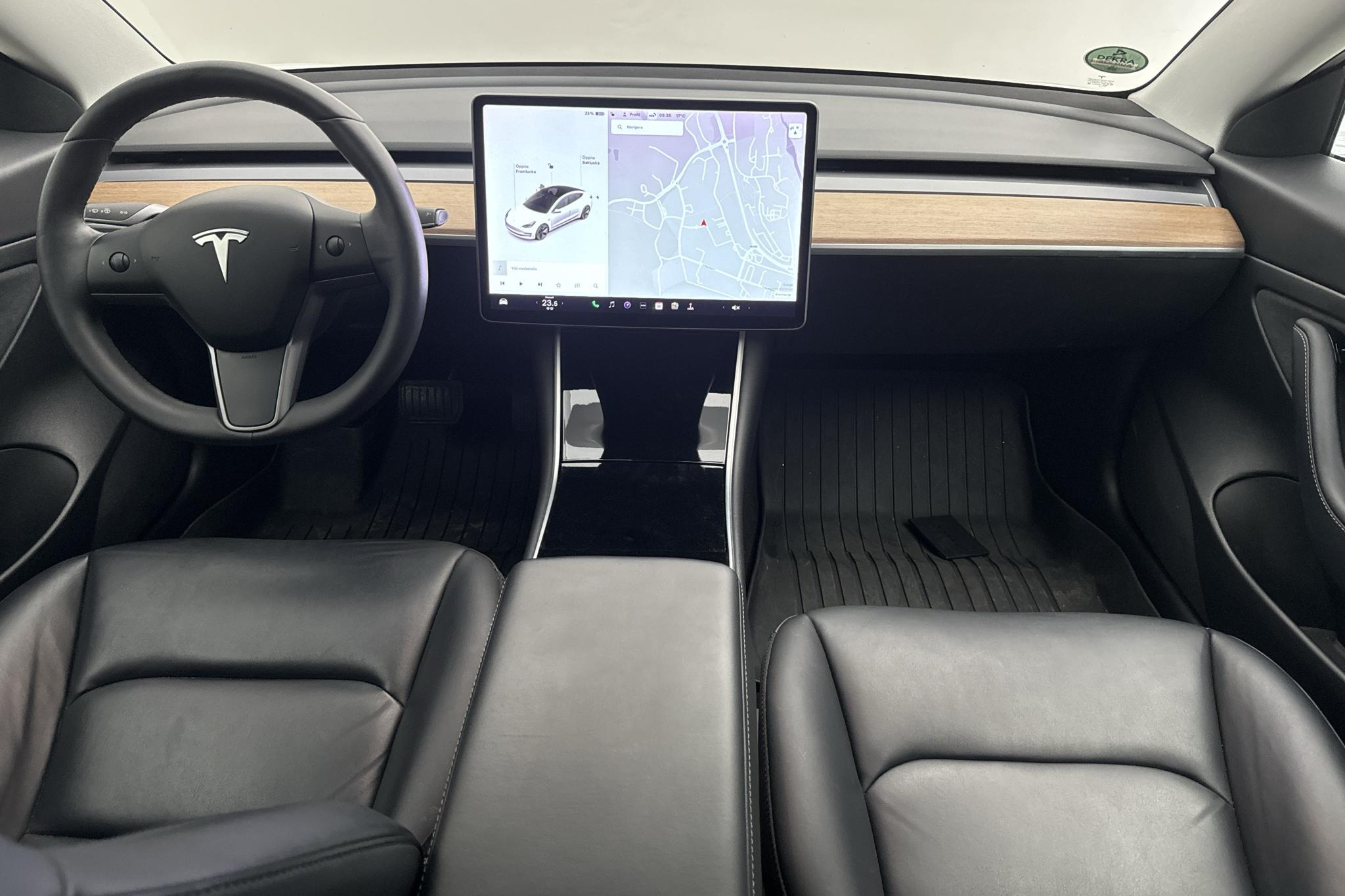 Tesla Model 3 Standard Range RWD - 103 220 km - Automatic - white - 2020