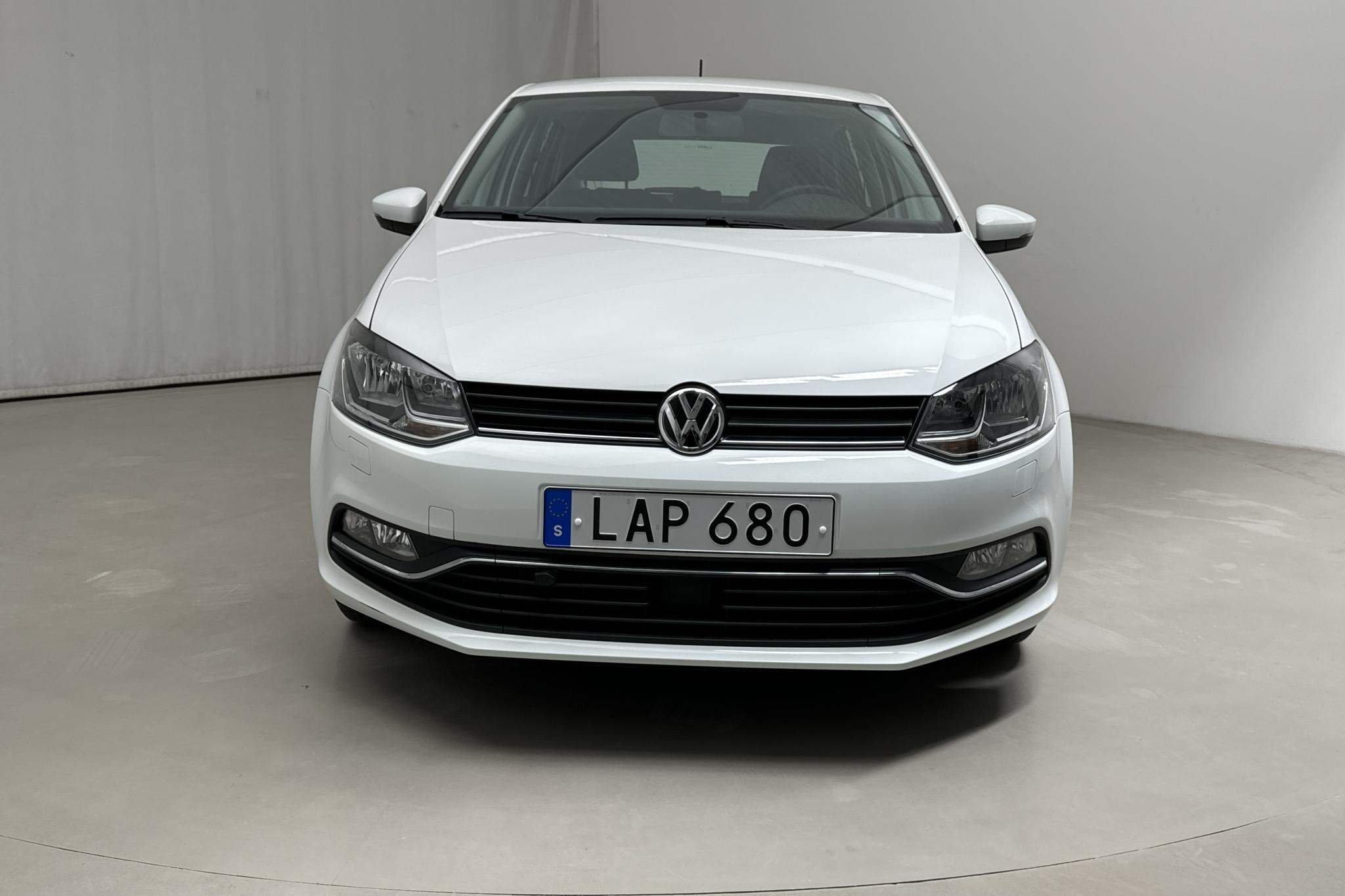 VW Polo 1.2 TSI 5dr (90hk) - 20 670 km - Manual - white - 2016