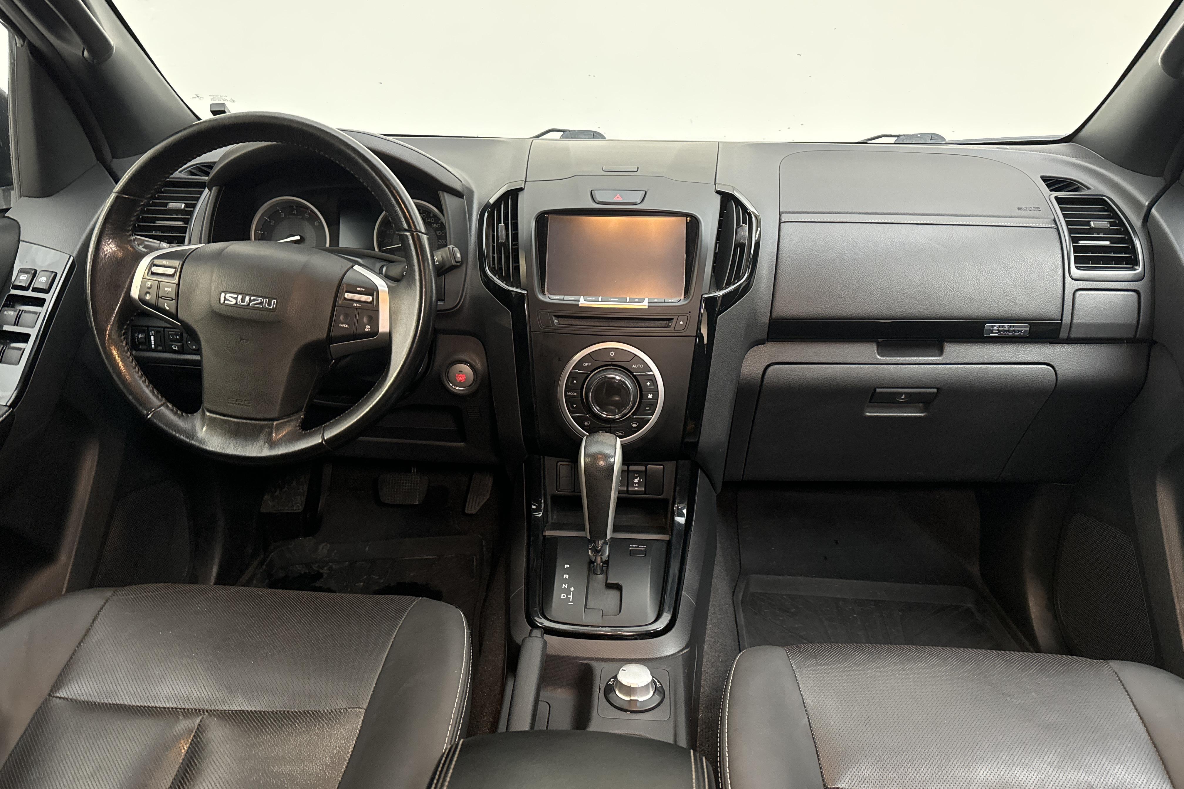 Isuzu D-MAX 1.9 DDI 4WD (163hk) - 202 500 km - Automatyczna - czarny - 2019