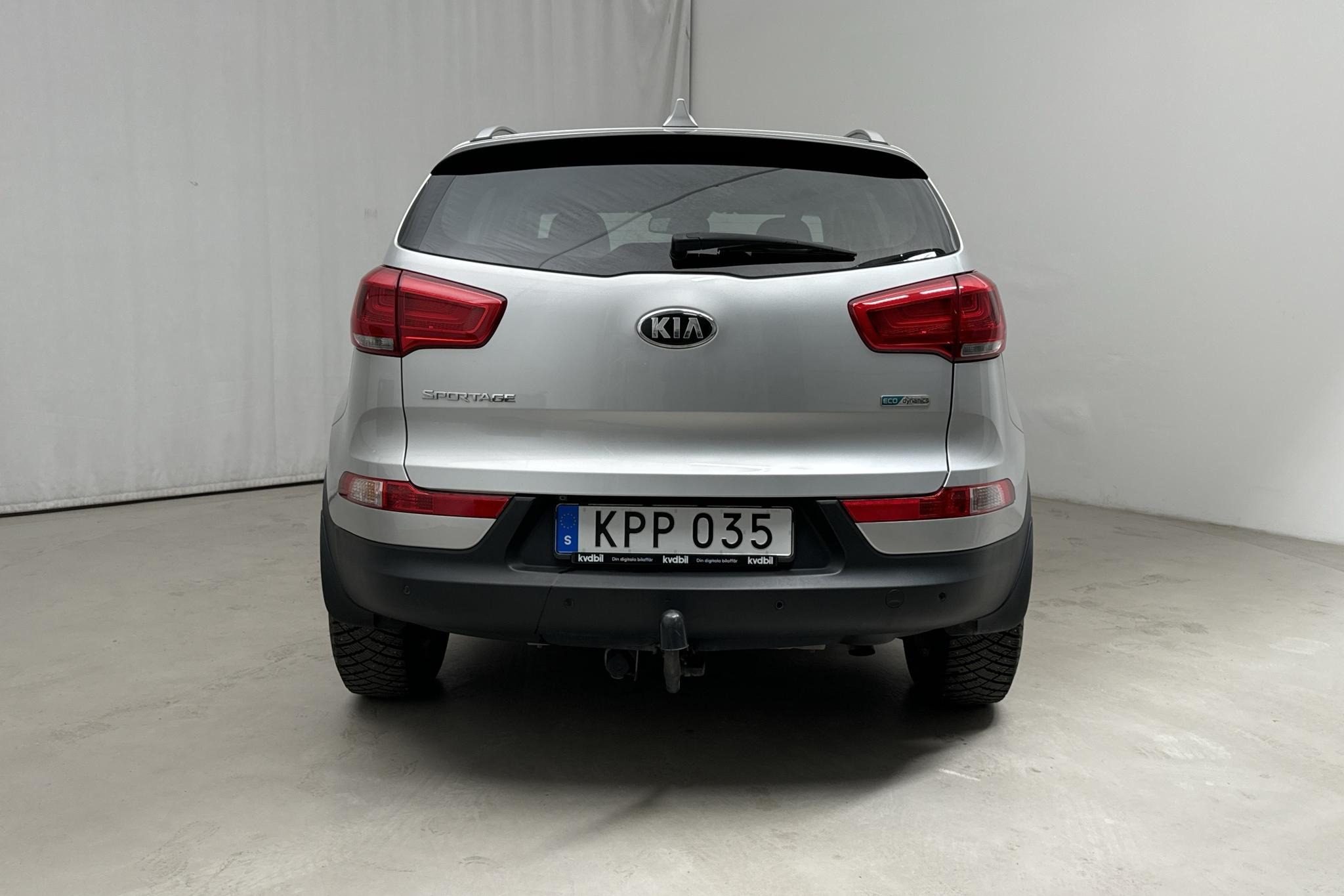 KIA Sportage 1.6 2WD (136hk) - 133 930 km - Manual - gray - 2015