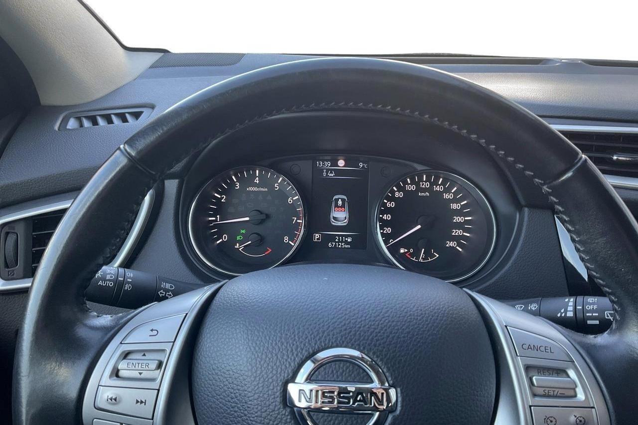 Nissan Qashqai 1.2 (115hk) - 67 120 km - Automatic - white - 2016