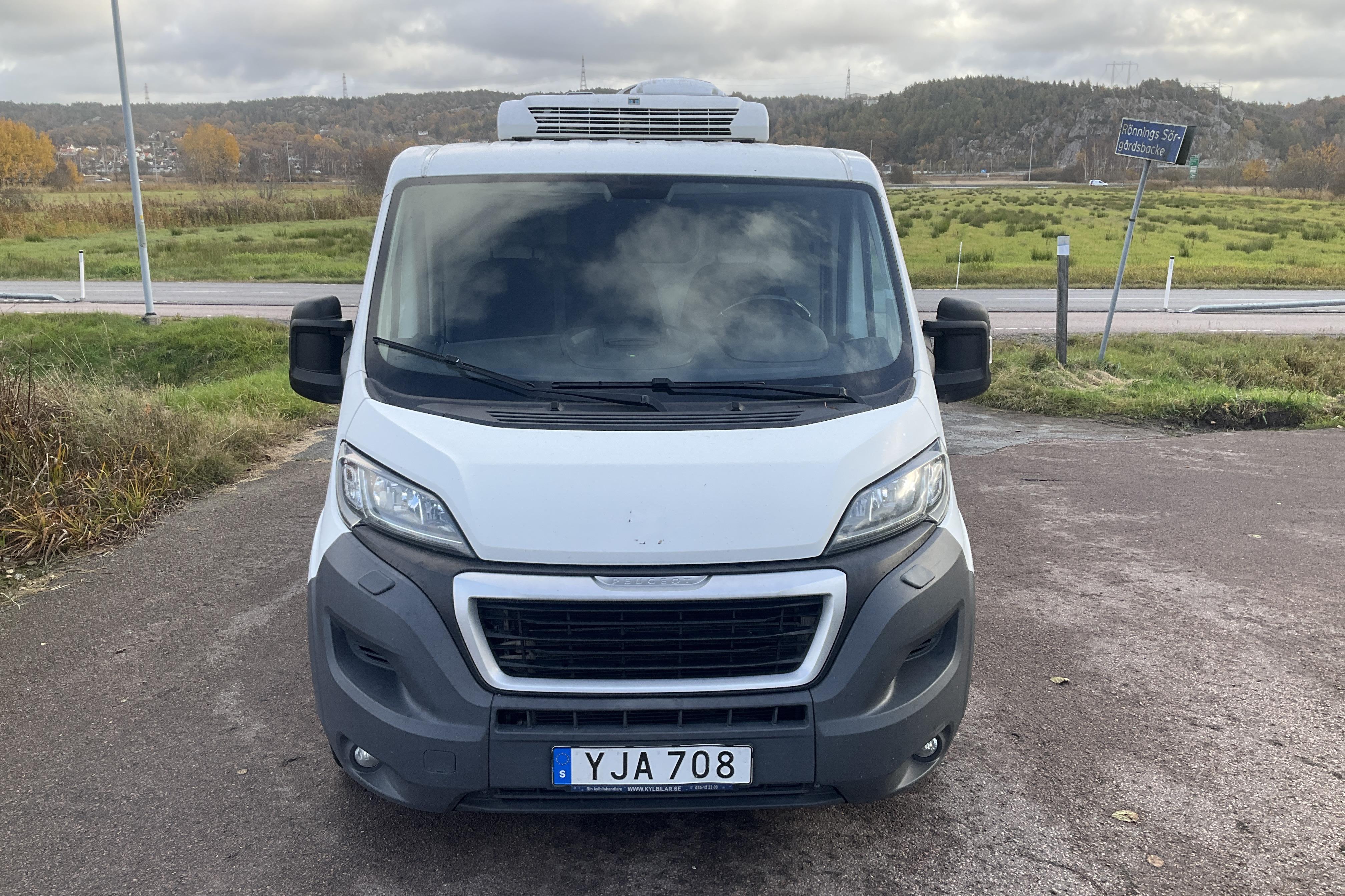 Peugeot Boxer 335 2.0 BlueHDi Skåp (130hk) - 237 500 km - Käsitsi - valge - 2017