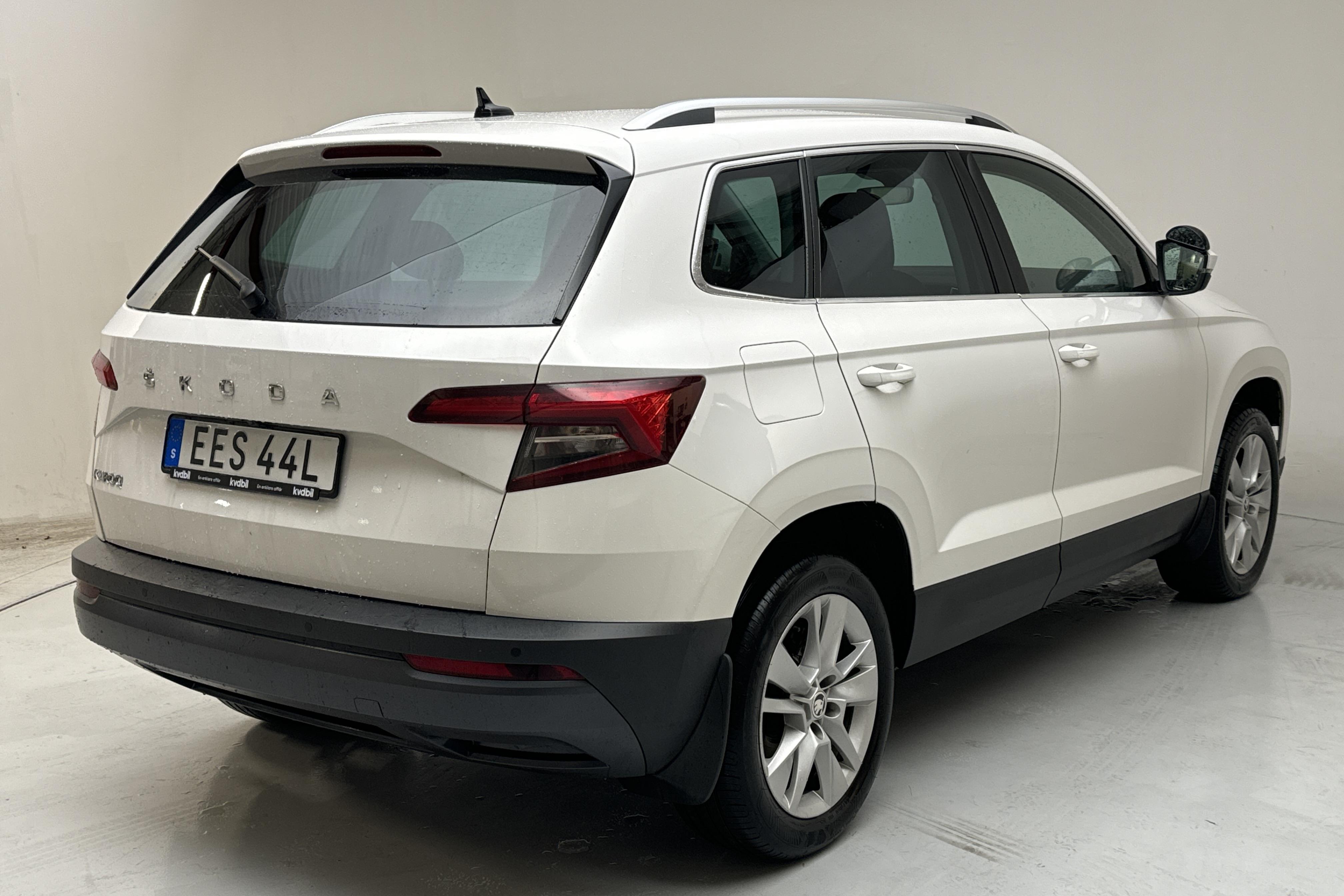 Skoda Karoq 2.0 TDI 116hk - 5 152 mil - Manuell - vit - 2021