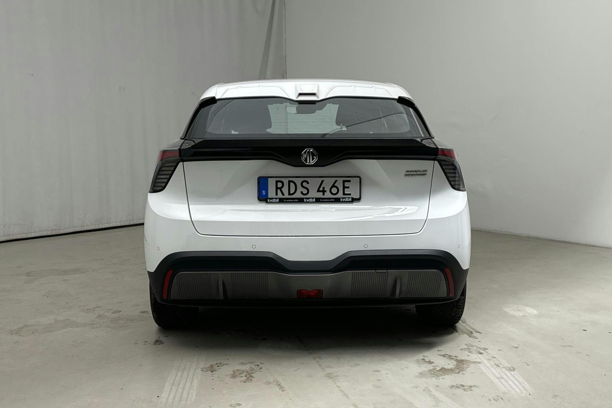 MG MG4 51kWh (170hk) - 31 850 km - Automatyczna - biały - 2023