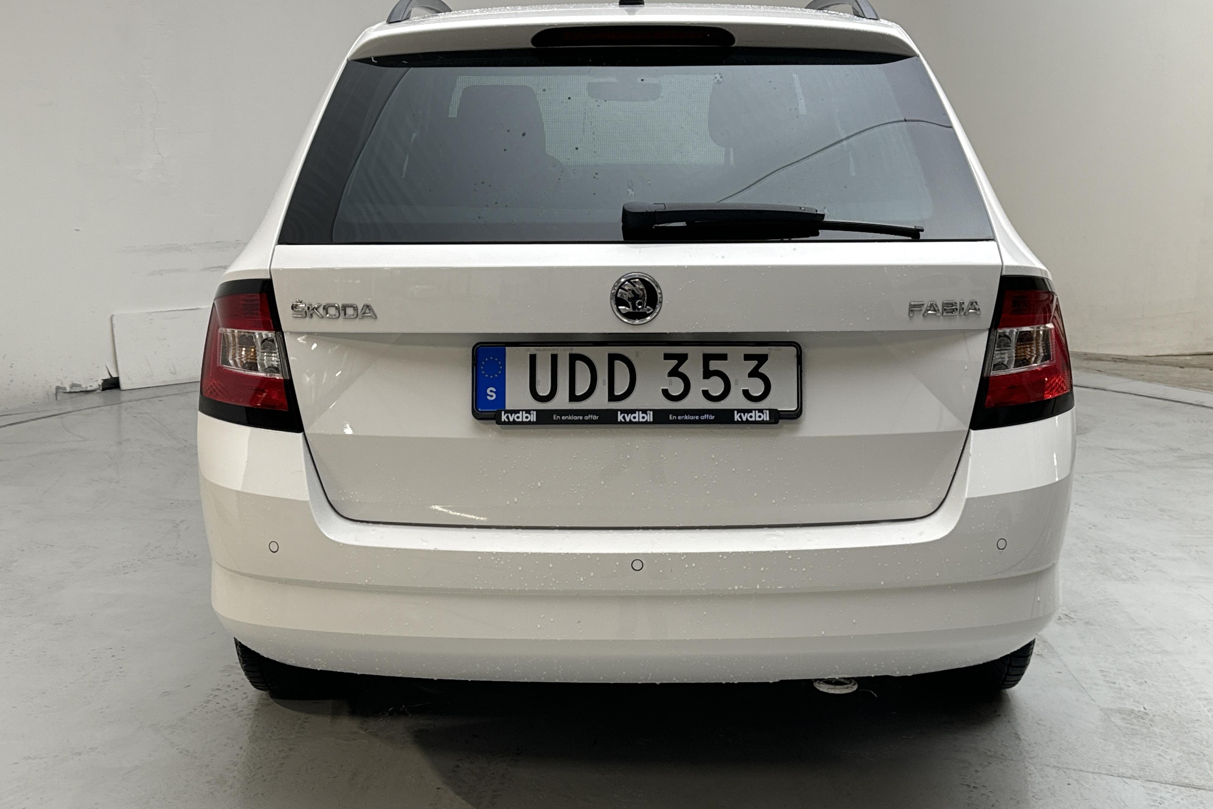 Skoda Fabia 1.2 TSI Kombi (90hk) - 136 340 km - Manualna - biały - 2017