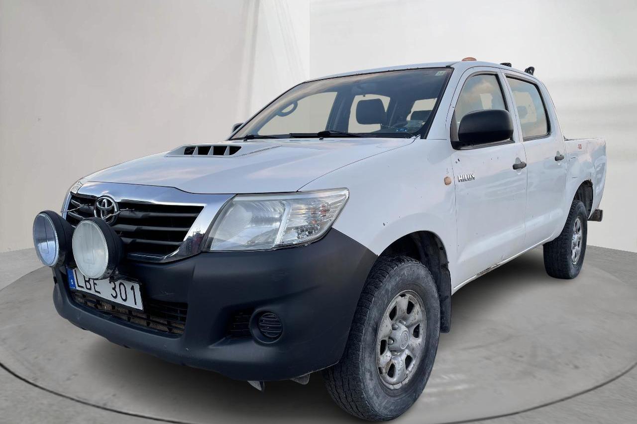 Toyota Hilux 2.5 D-4D 4WD (144hk) - 115 100 km - Manualna - biały - 2013