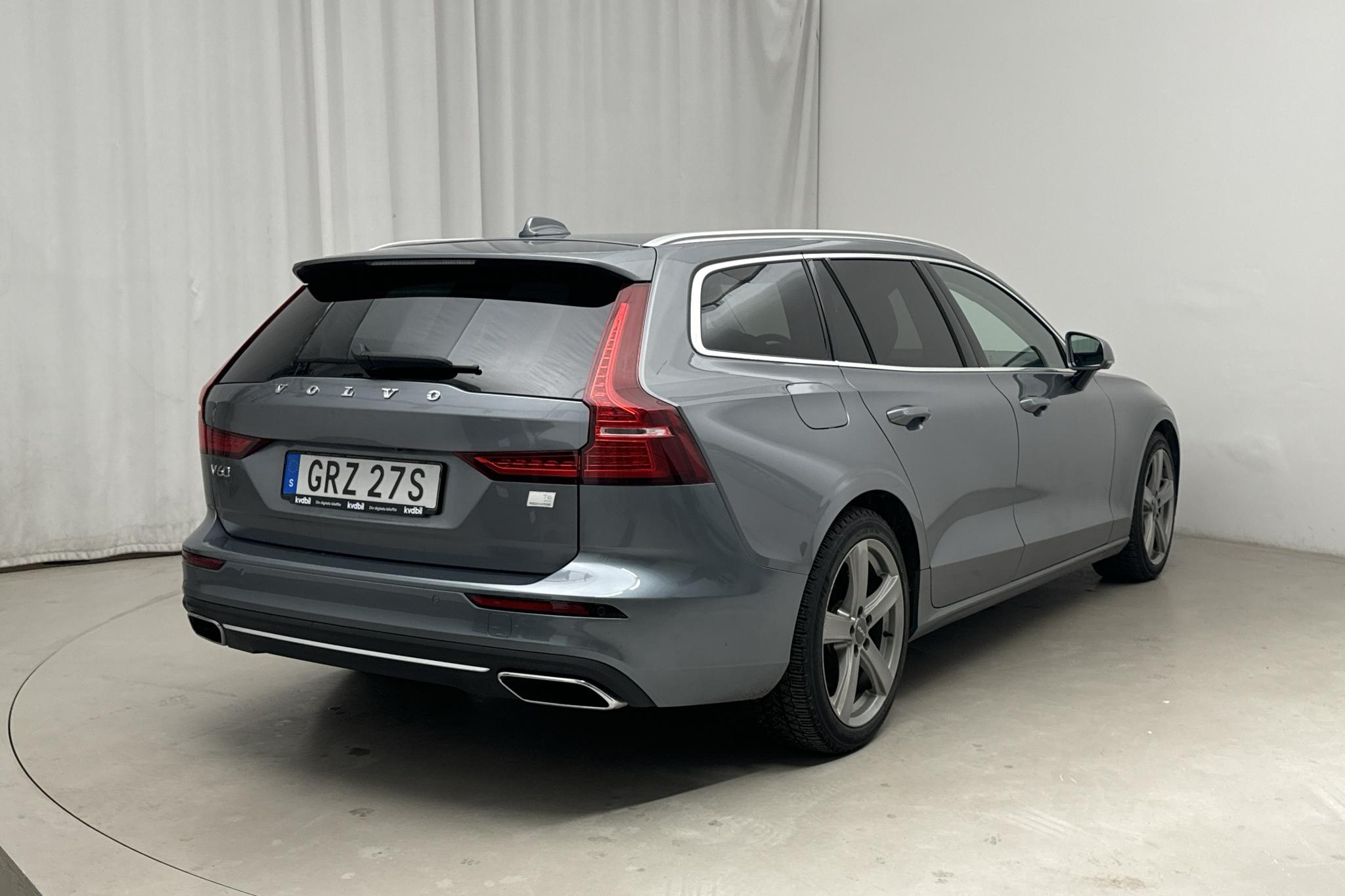 Volvo V60 T6 AWD Twin Engine (340hk) - 84 120 km - Automaattinen - harmaa - 2021