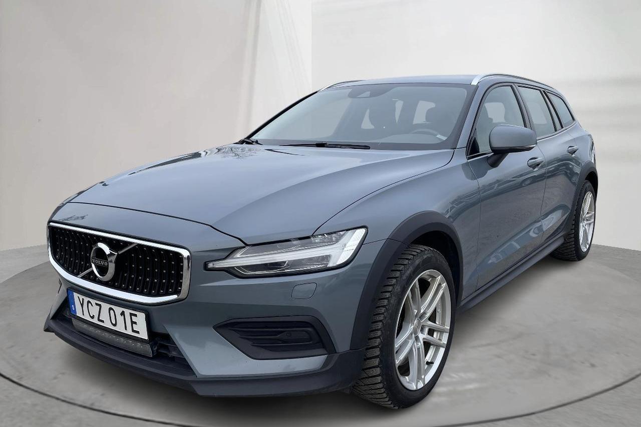 Volvo V60 B4 Cross Country AWD Mildhybrid, Diesel (197hk) - 16 236 mil - Automat - grå - 2022