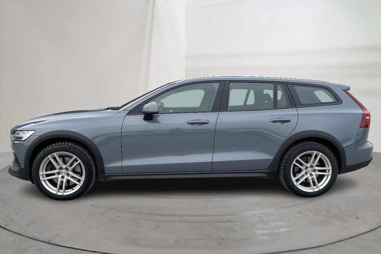 Volvo V60 B4 Cross Country AWD Mildhybrid, Diesel (197hk) - 16 236 mil - Automat - grå - 2022