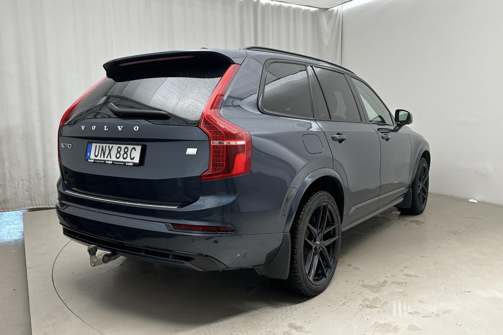 Volvo XC90 T8 AWD Recharge (455hk) - 5 076 mil - Automat - Dark Blue - 2023