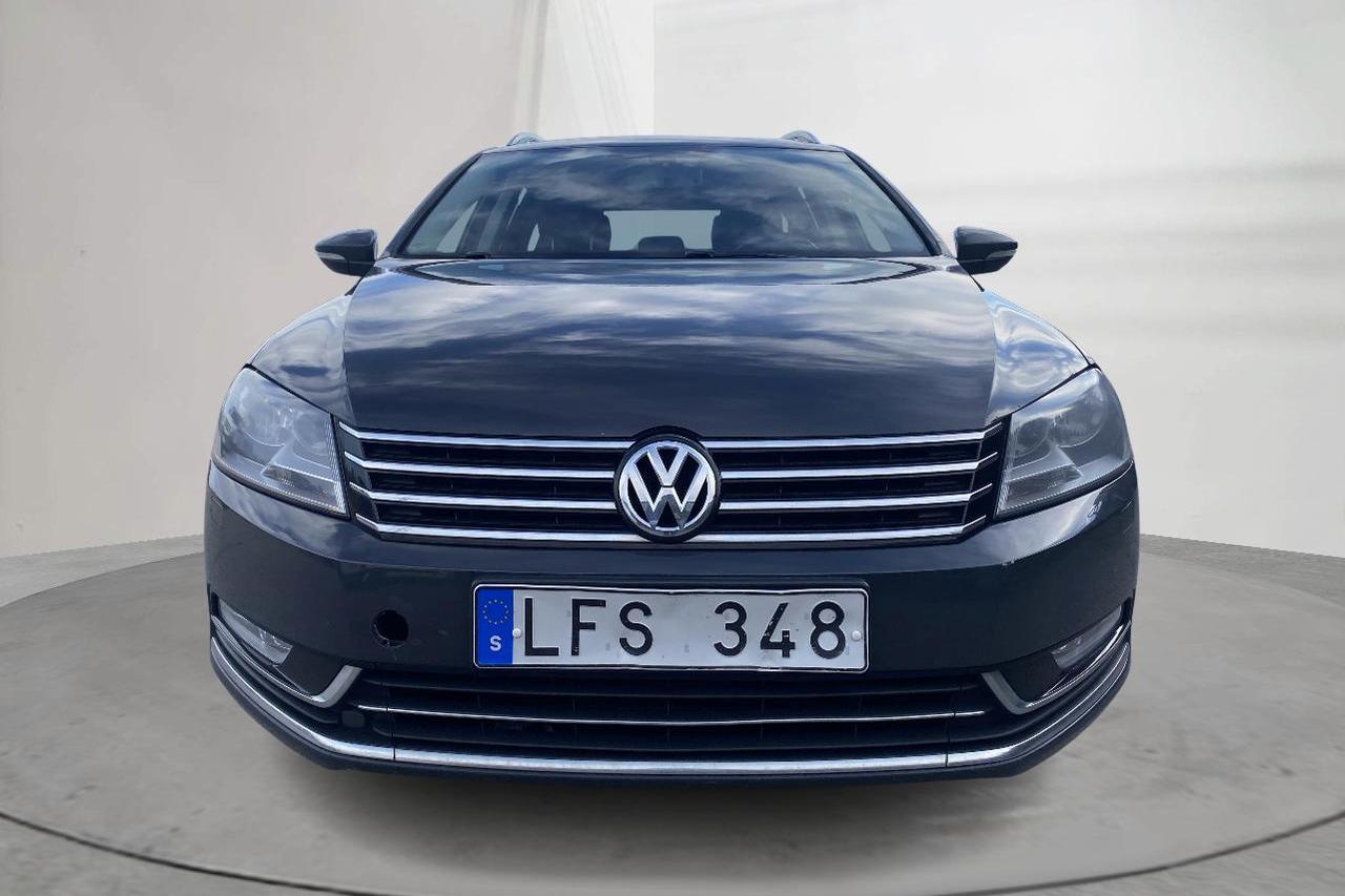 VW Passat 1.4 TSI Multifuel Variant (160hk) - 127 180 km - Käsitsi - Dark Grey - 2013