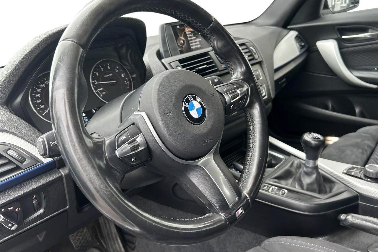 BMW 116i 5dr, F20 (136hk) - 135 080 km - Manualna - biały - 2015