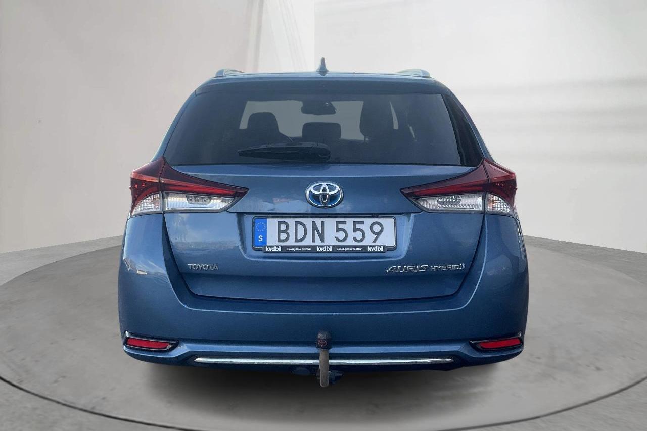 Toyota Auris 1.8 HSD Touring Sports (99hk) - 182 160 km - Automaattinen - sininen - 2016