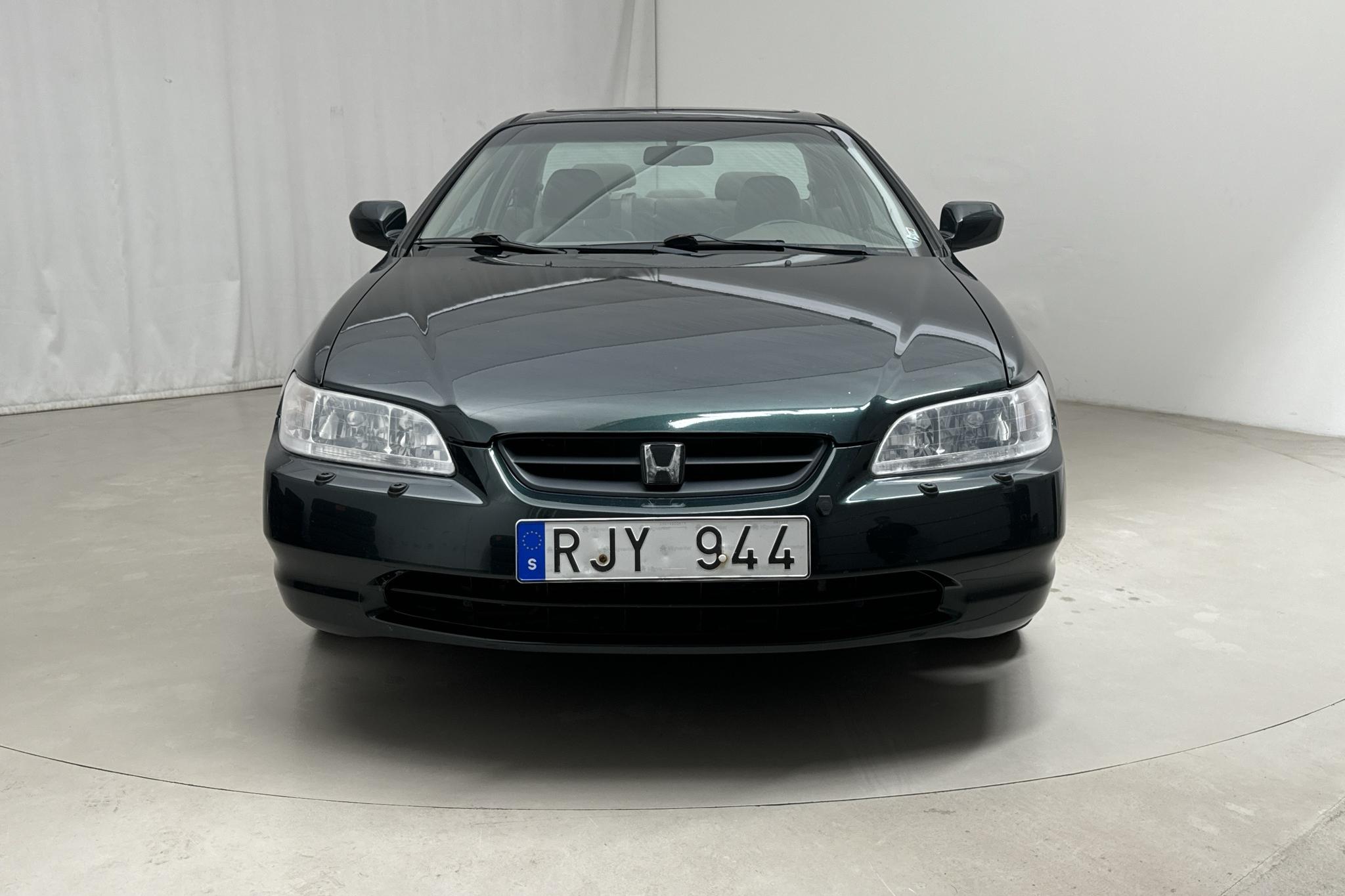 Honda Accord 3.0 V6 Coupé (200hk) - 218 050 km - Automatic - Dark Green - 2000