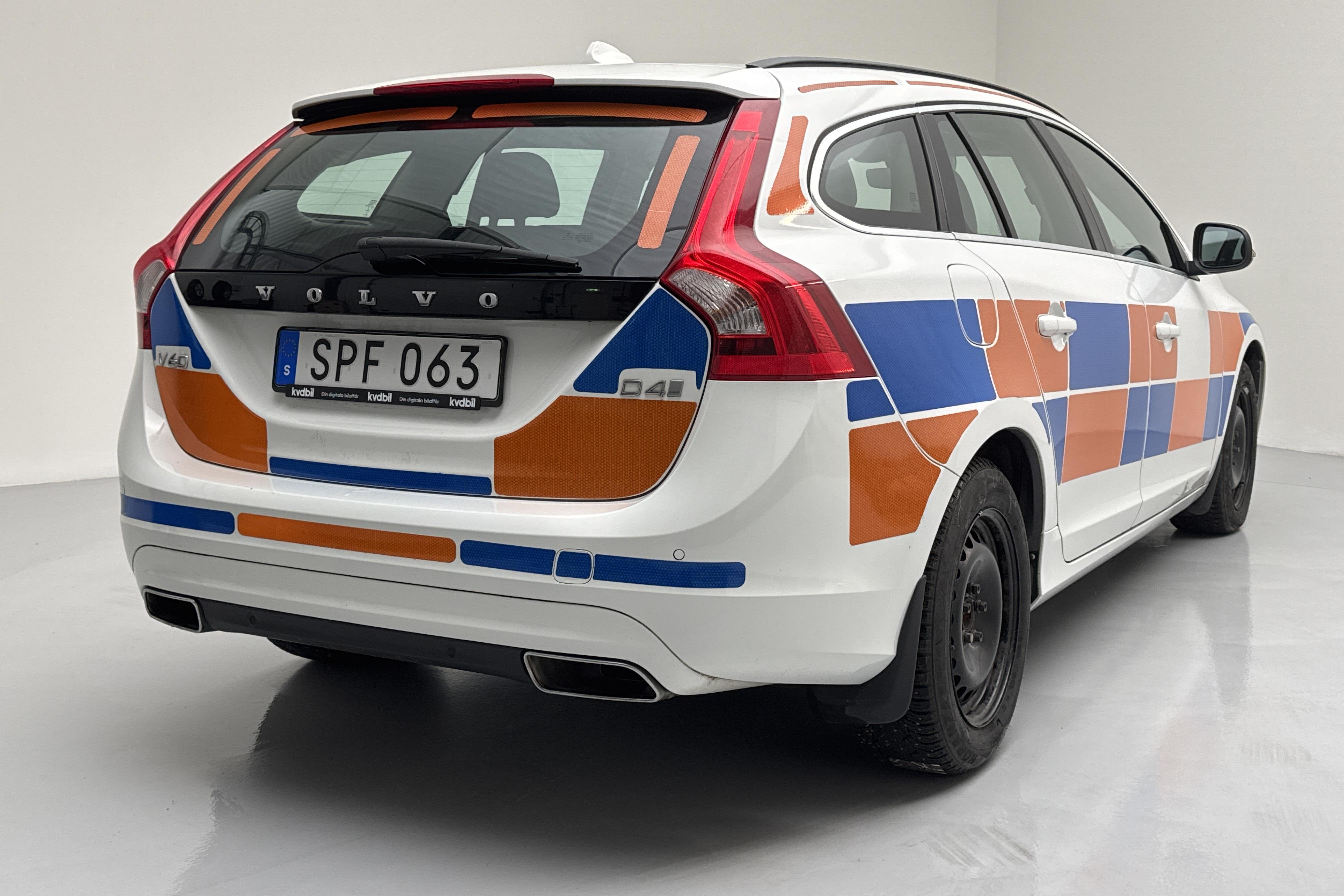 Volvo V60 D4 (190hk) - 11 430 mil - Automat - vit - 2018