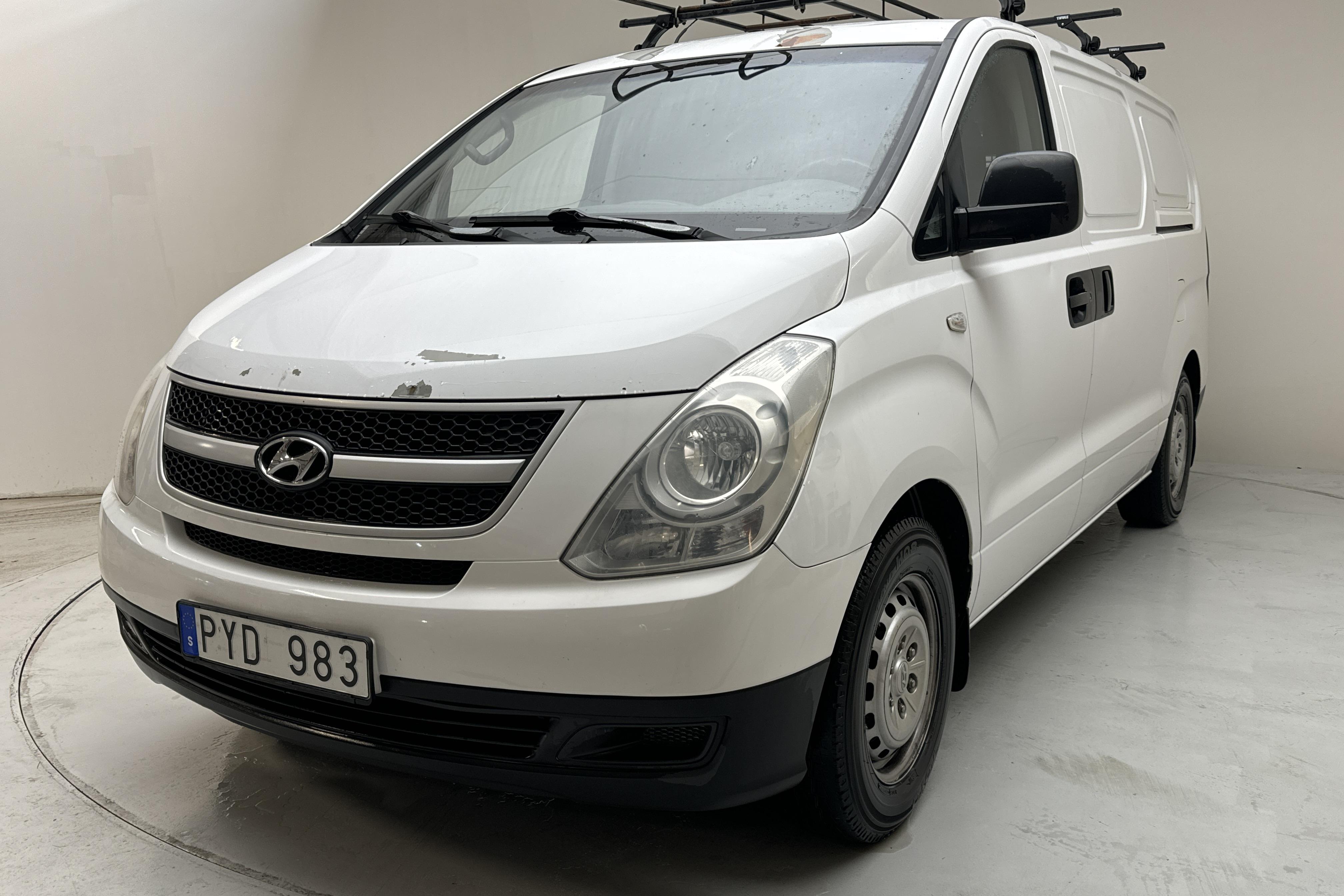 Hyundai H-1 2.5 CRDi Skåp (170hk) - 18 978 mil - Manuell - vit - 2008