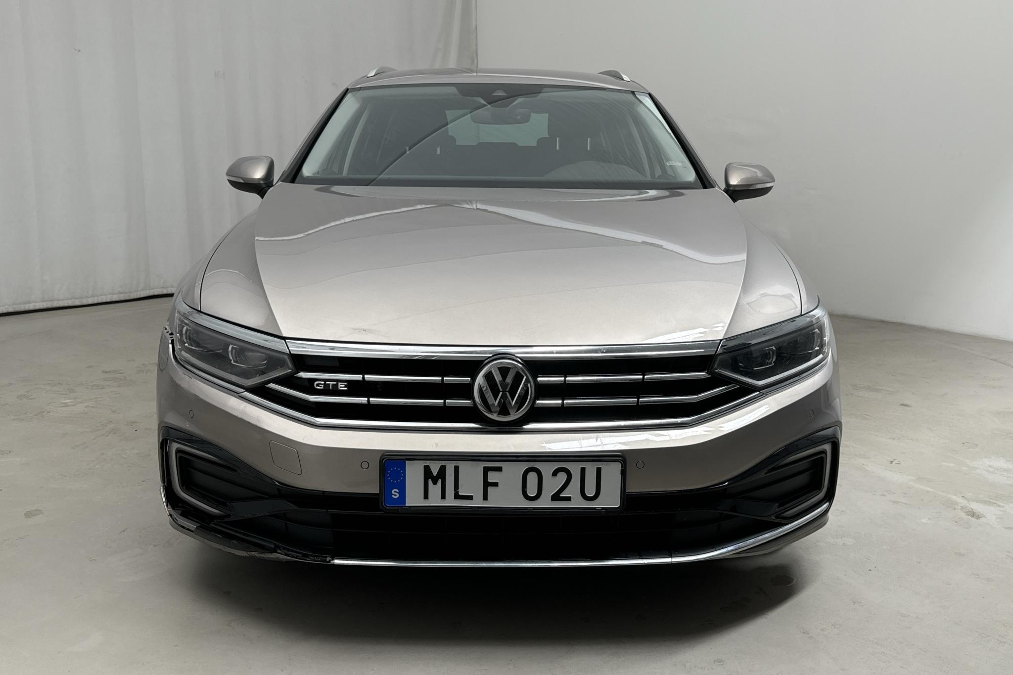 VW Passat 1.4 GTE Sportscombi (218hk) - 77 900 km - Automatyczna - Light Brown - 2020