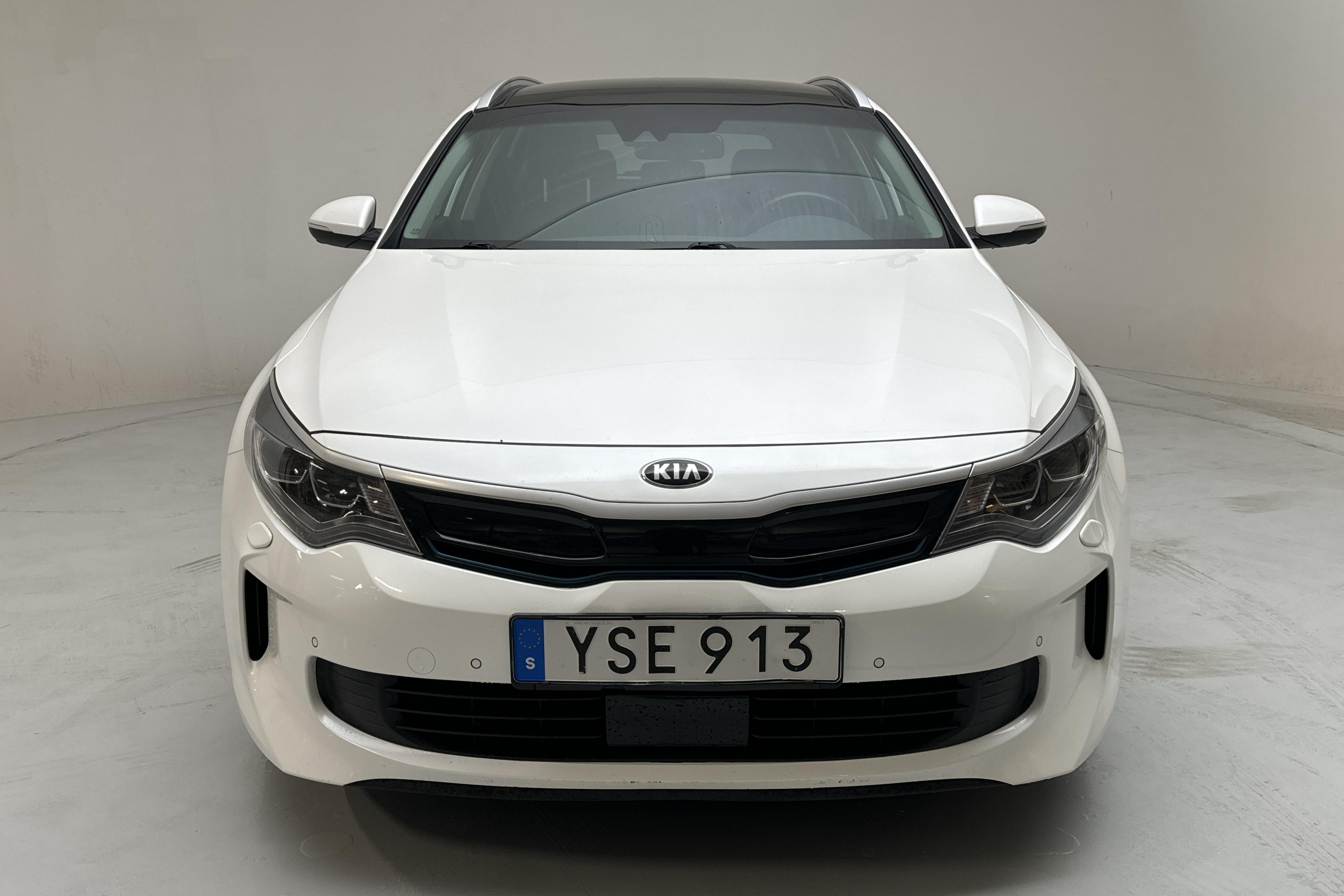 KIA Optima 2.0 GDi Plug-in Hybrid SW (205hk) - 97 740 km - Automaatne - valge - 2018