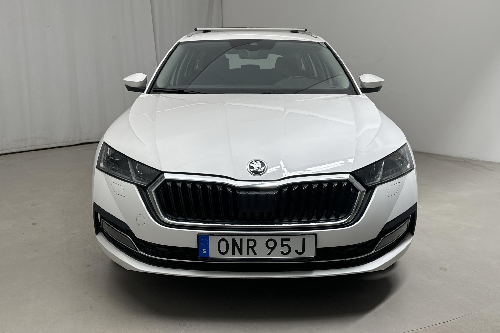 Skoda Octavia 2.0 TDI Combi (150hk) - 122 280 km - Automaattinen - valkoinen - 2020