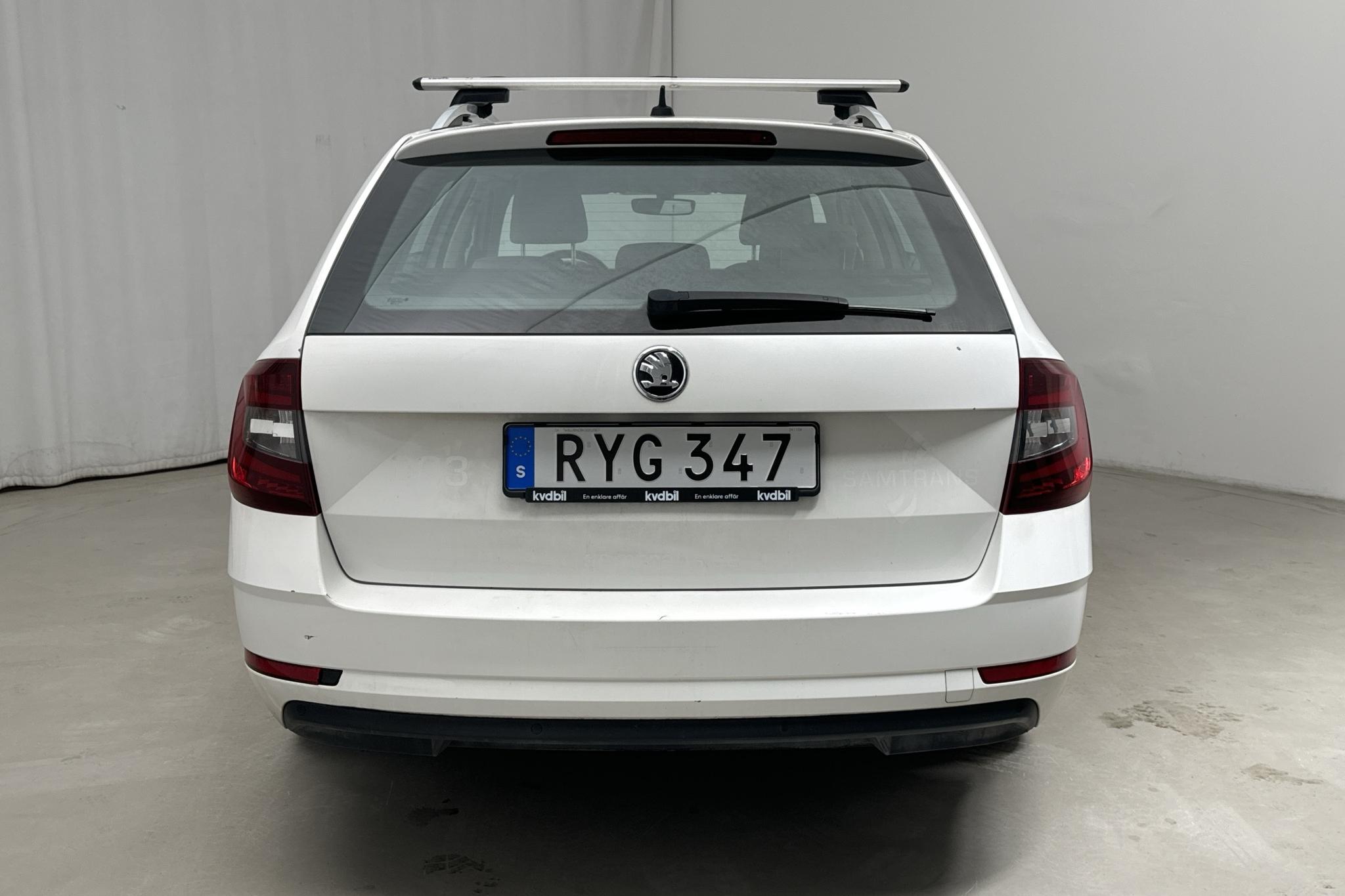 Skoda Octavia III 2.0 TDI Combi (150hk) - 133 890 km - Automatyczna - biały - 2019