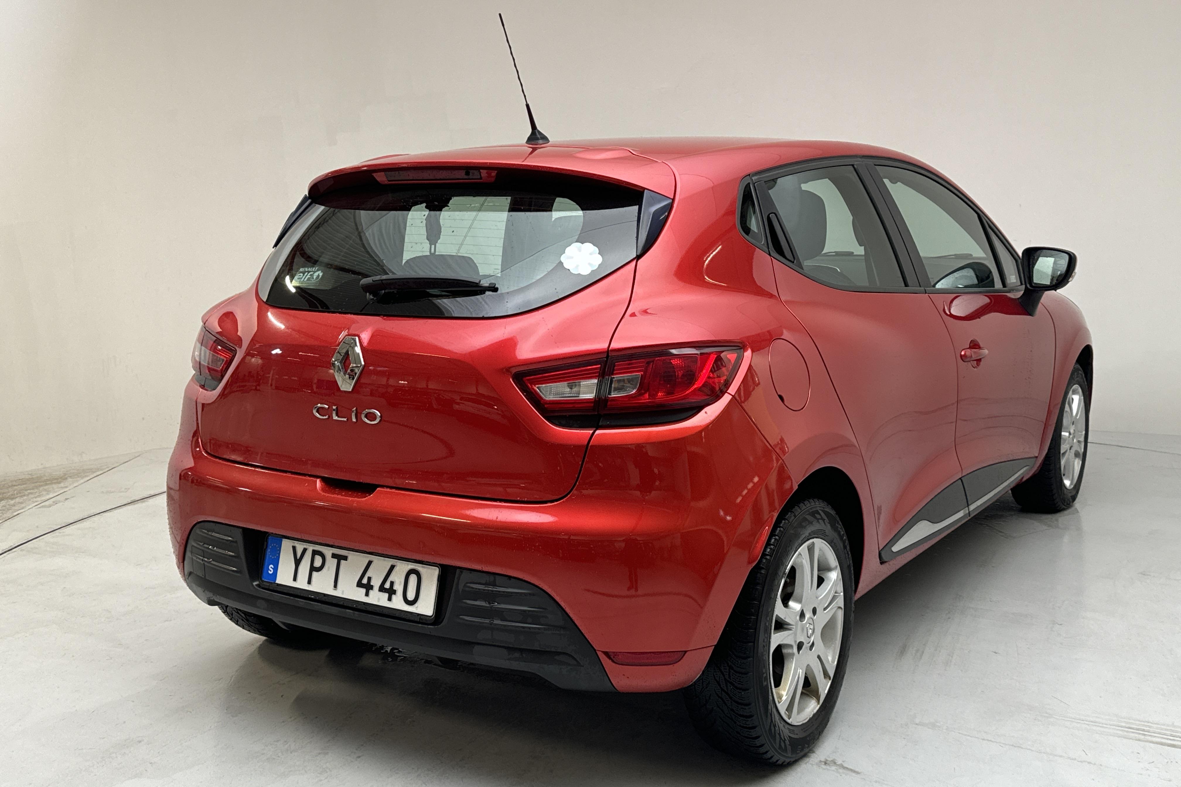 Renault Clio IV 0.9 TCe 90 5dr (90hk) - 125 020 km - Käsitsi - punane - 2018