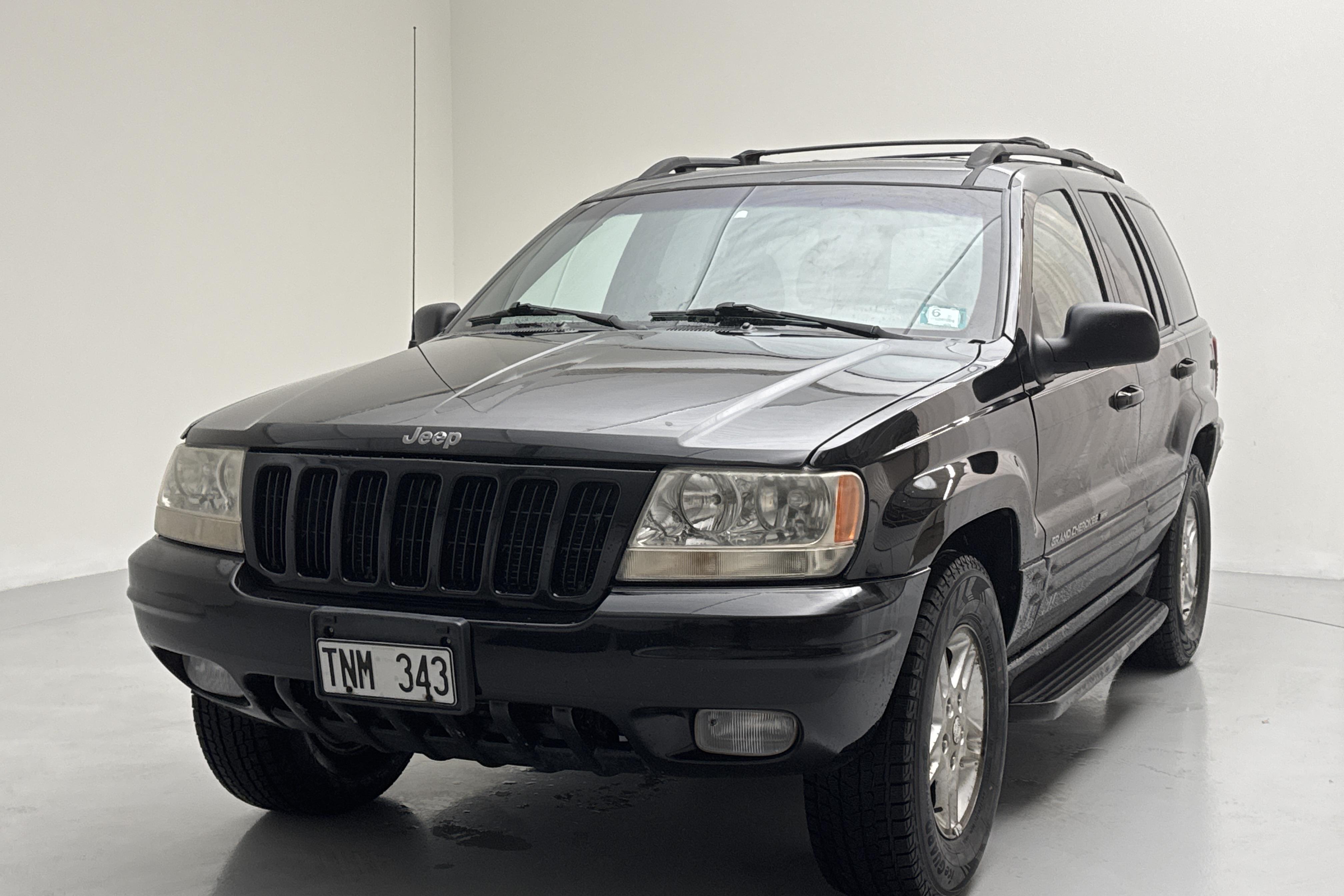 Jeep Grand Cherokee 4.7 (223hk) - 111 050 km - Automatic - black - 2000