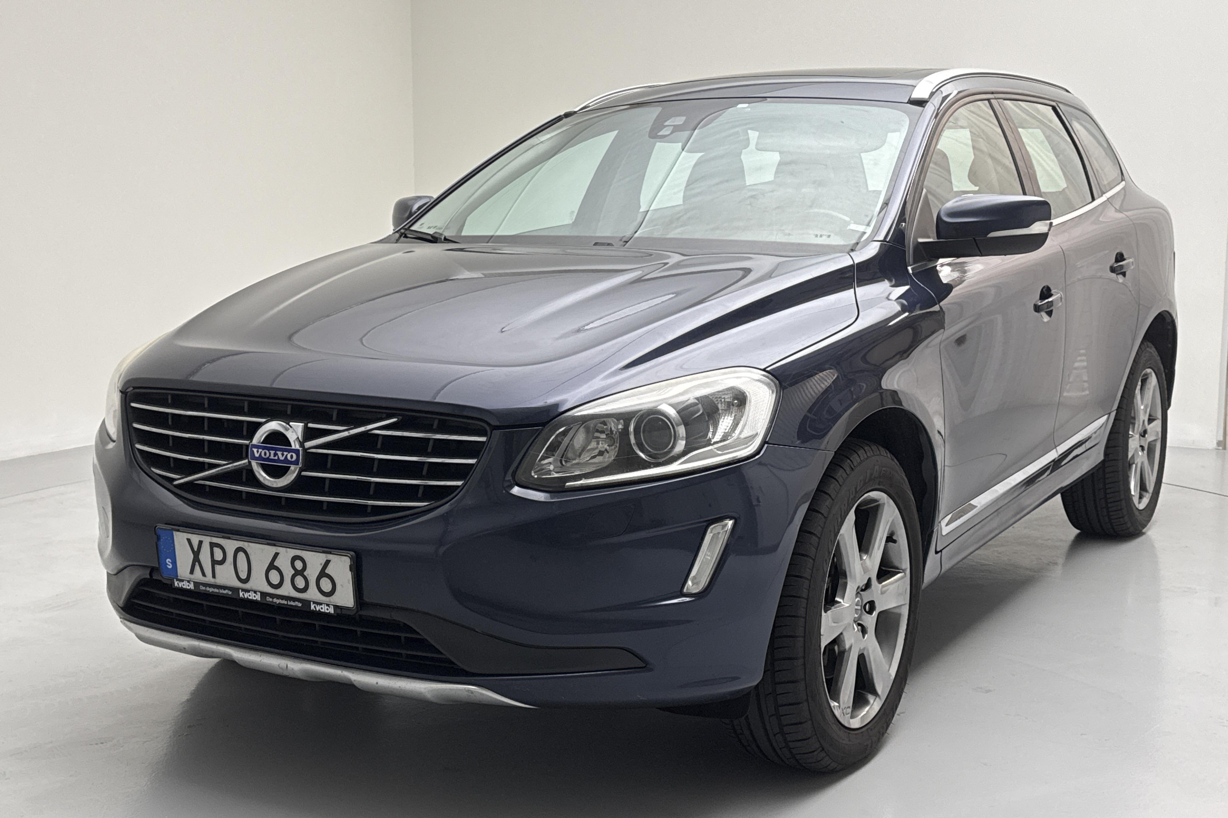 Volvo XC60 D5 AWD (215hk) - 23 577 mil - Manuell - Dark Blue - 2014