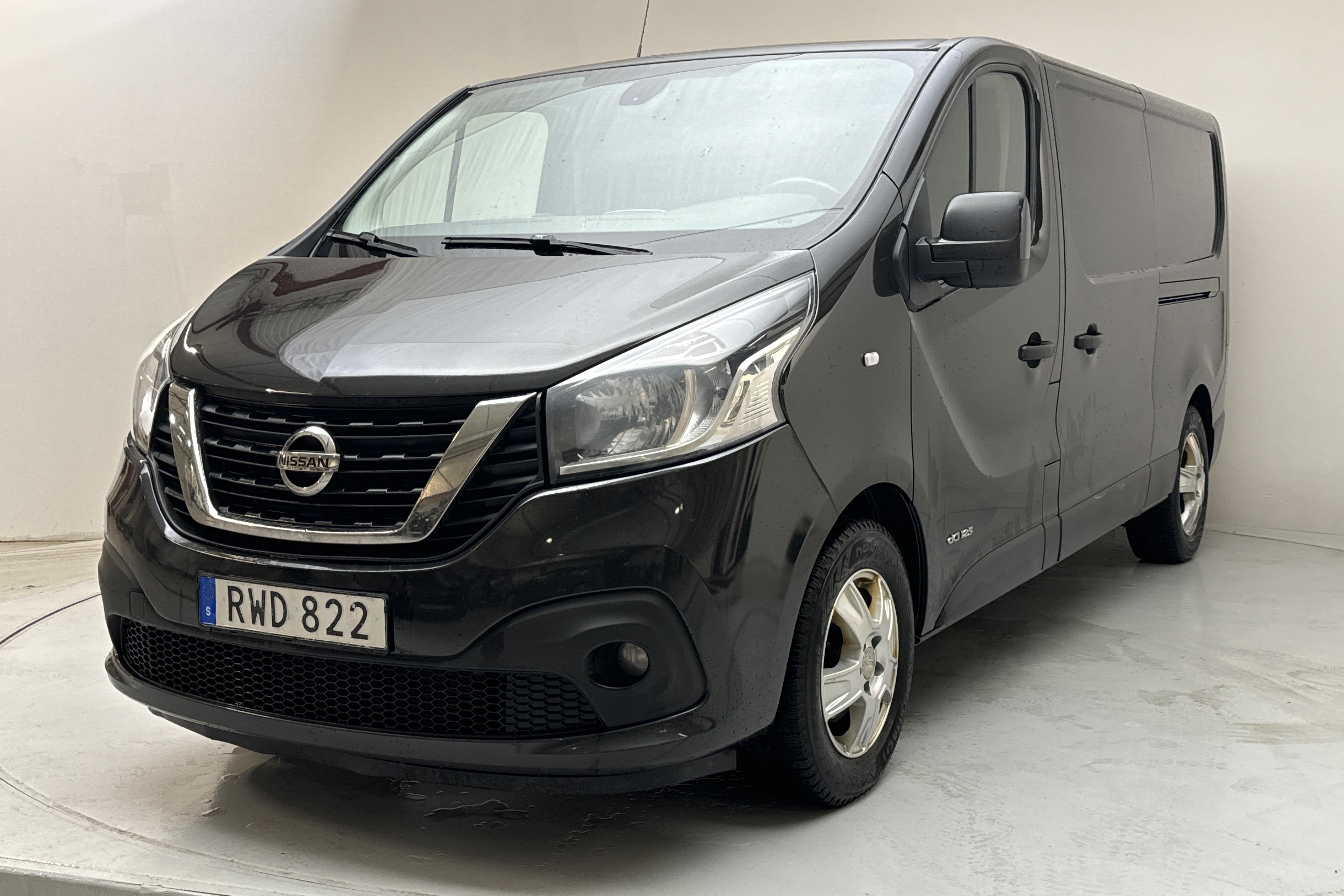 Nissan NV300 1.6 dCi (125hk) - 231 000 km - Käsitsi - must - 2019