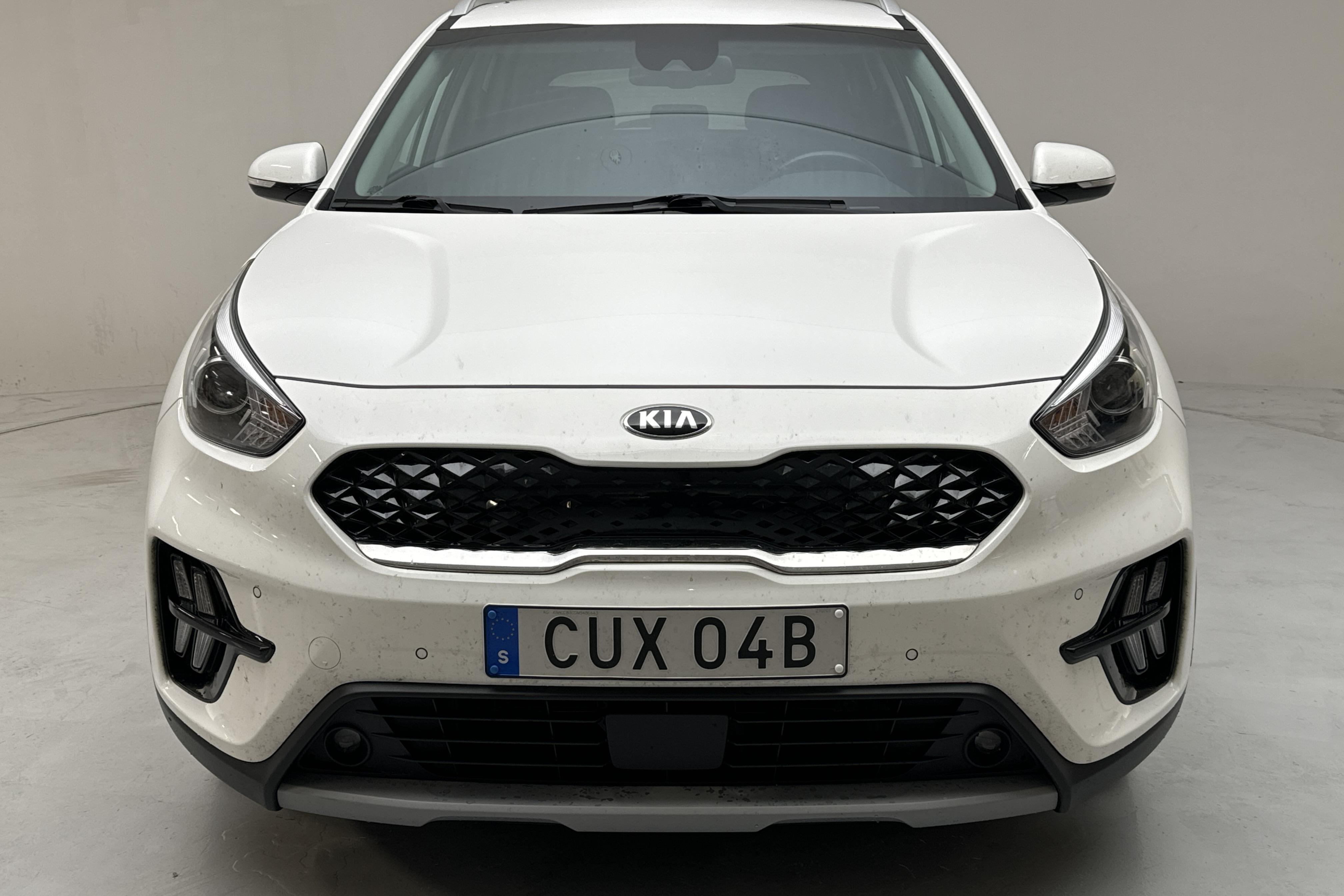 KIA Niro Hybrid 1.6 (141hk) - 8 383 mil - Automat - vit - 2021