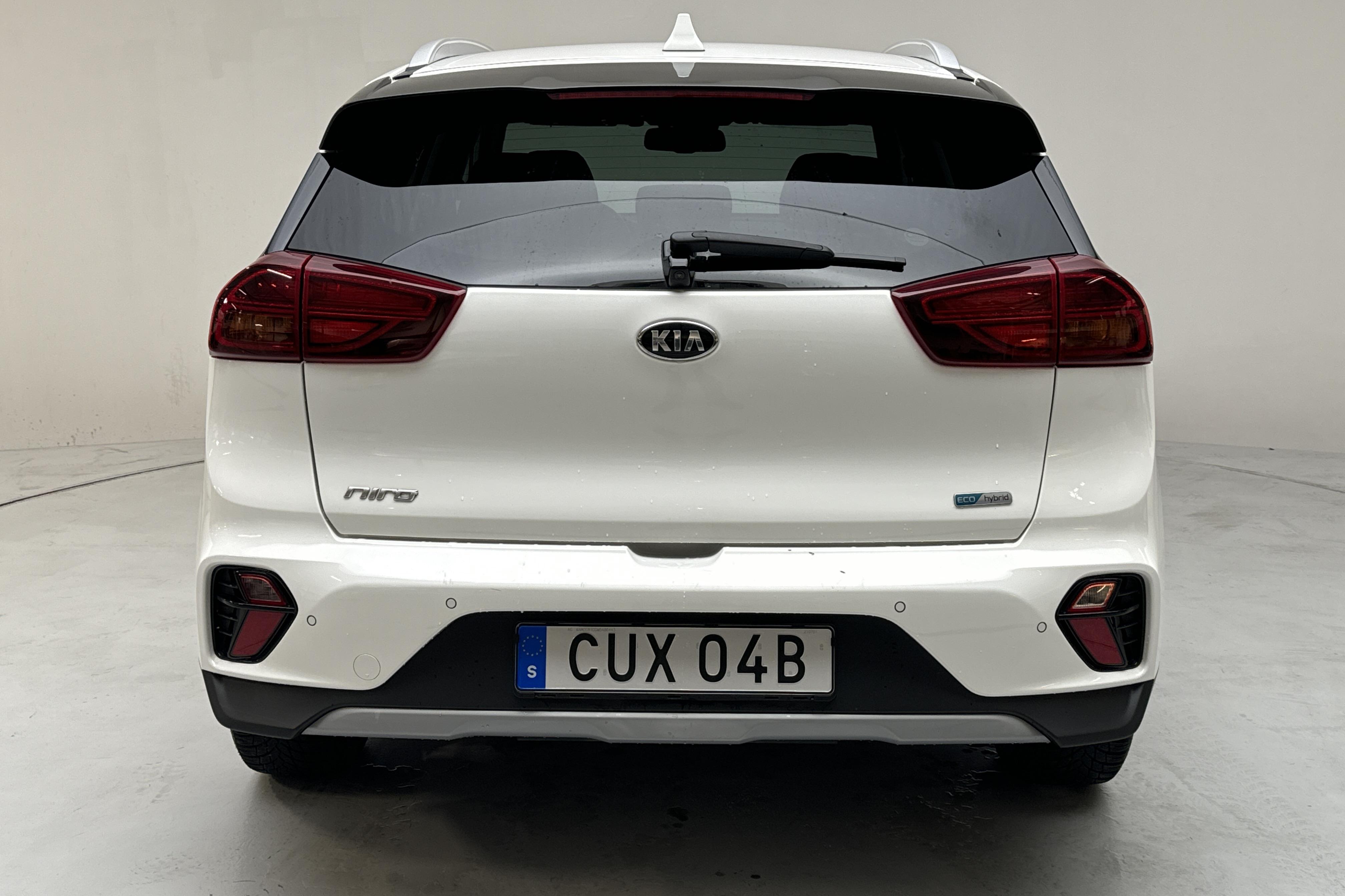 KIA Niro Hybrid 1.6 (141hk) - 8 383 mil - Automat - vit - 2021