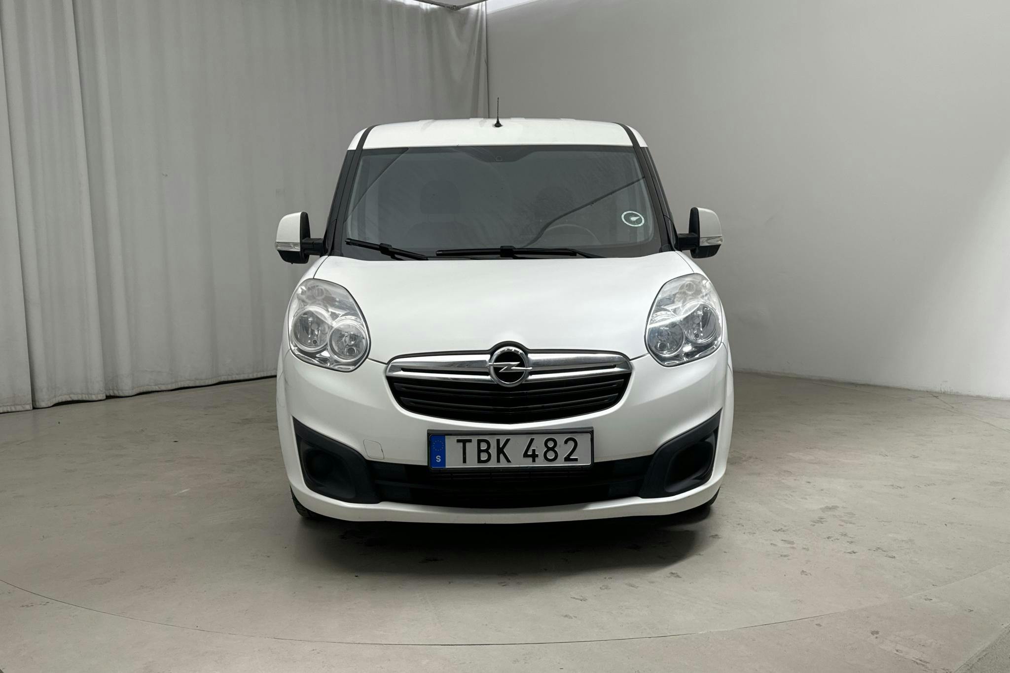 Opel Combo 1.3 CDTI Skåp (90hk) - 73 950 km - Manualna - biały - 2015