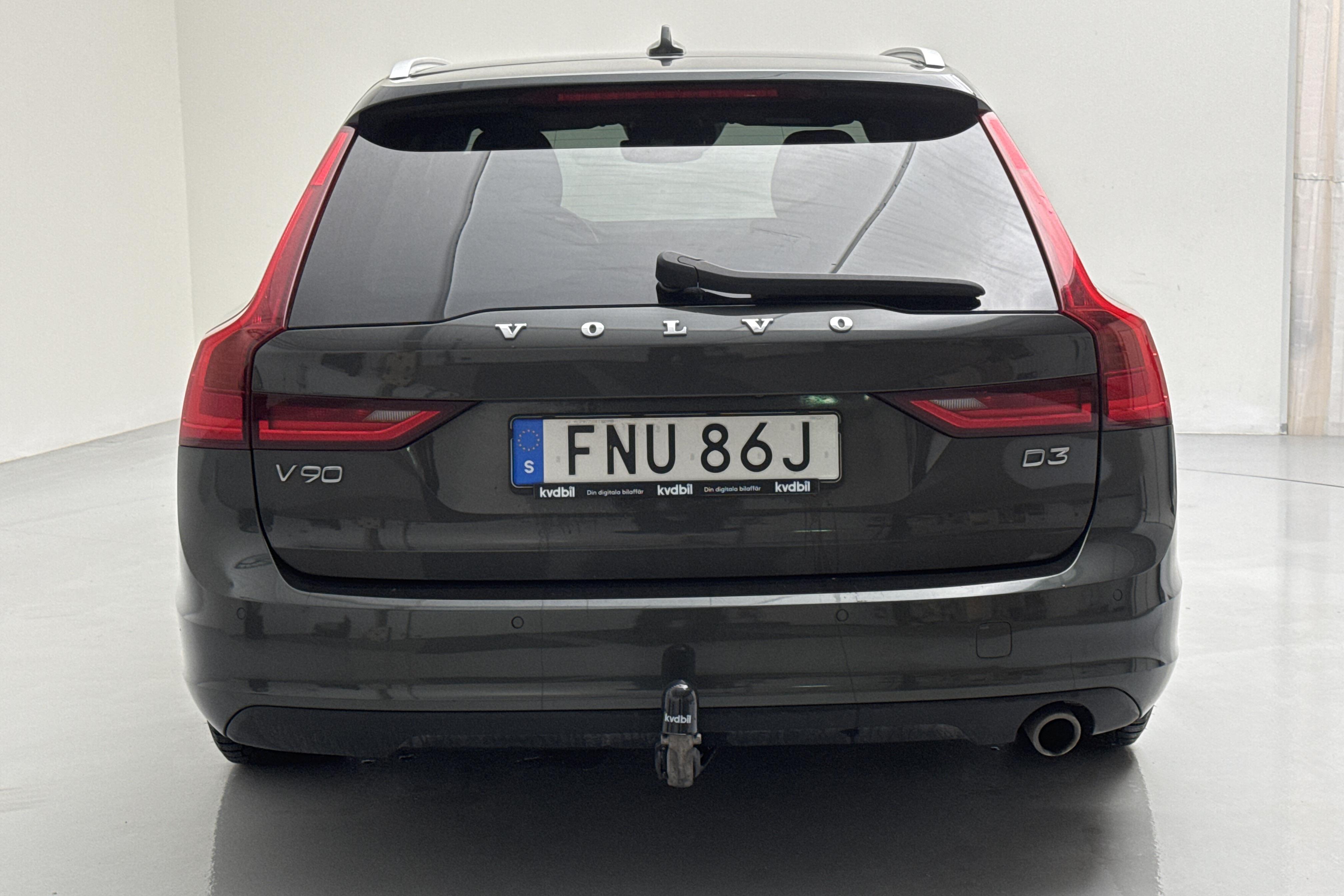 Volvo V90 D3 (150hk) - 118 250 km - Manualna - Dark Grey - 2019