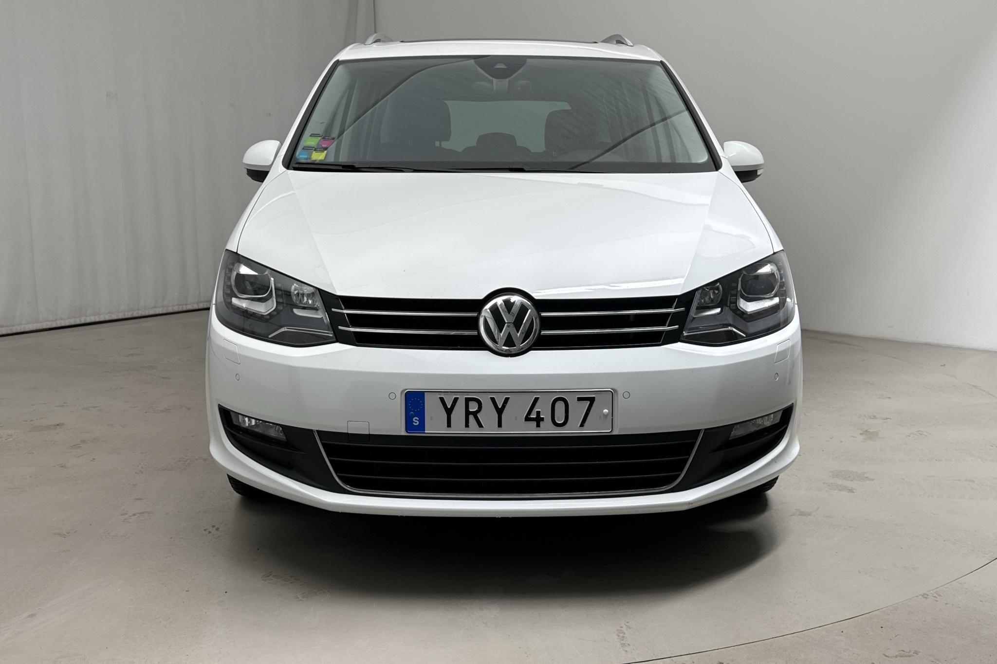 VW Sharan 2.0 TDI 4Motion (150hk) - 127 180 km - Manual - white - 2018