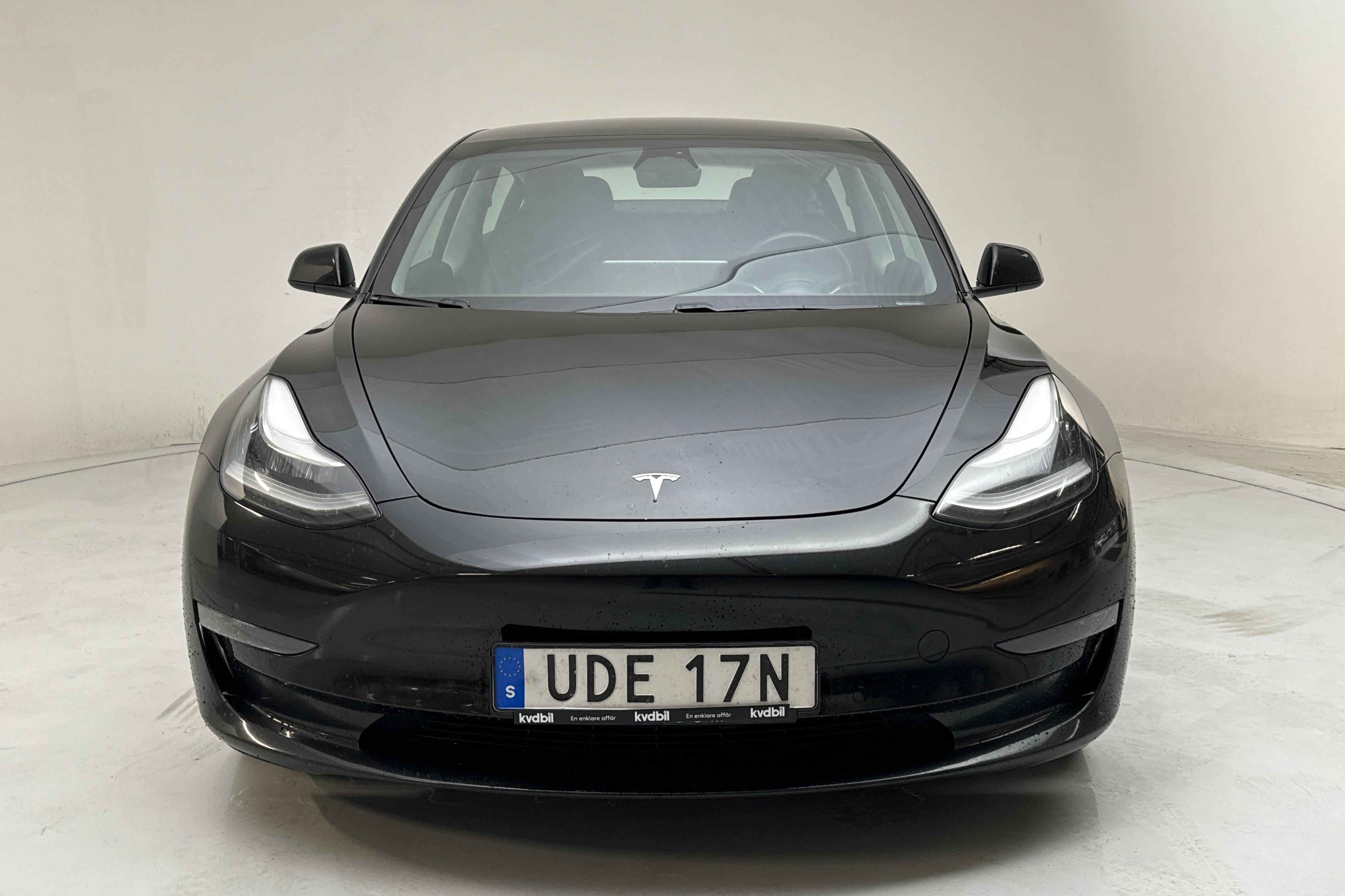 Tesla Model 3 Long Range Dual Motor AWD - 175 220 km - Automatic - black - 2021