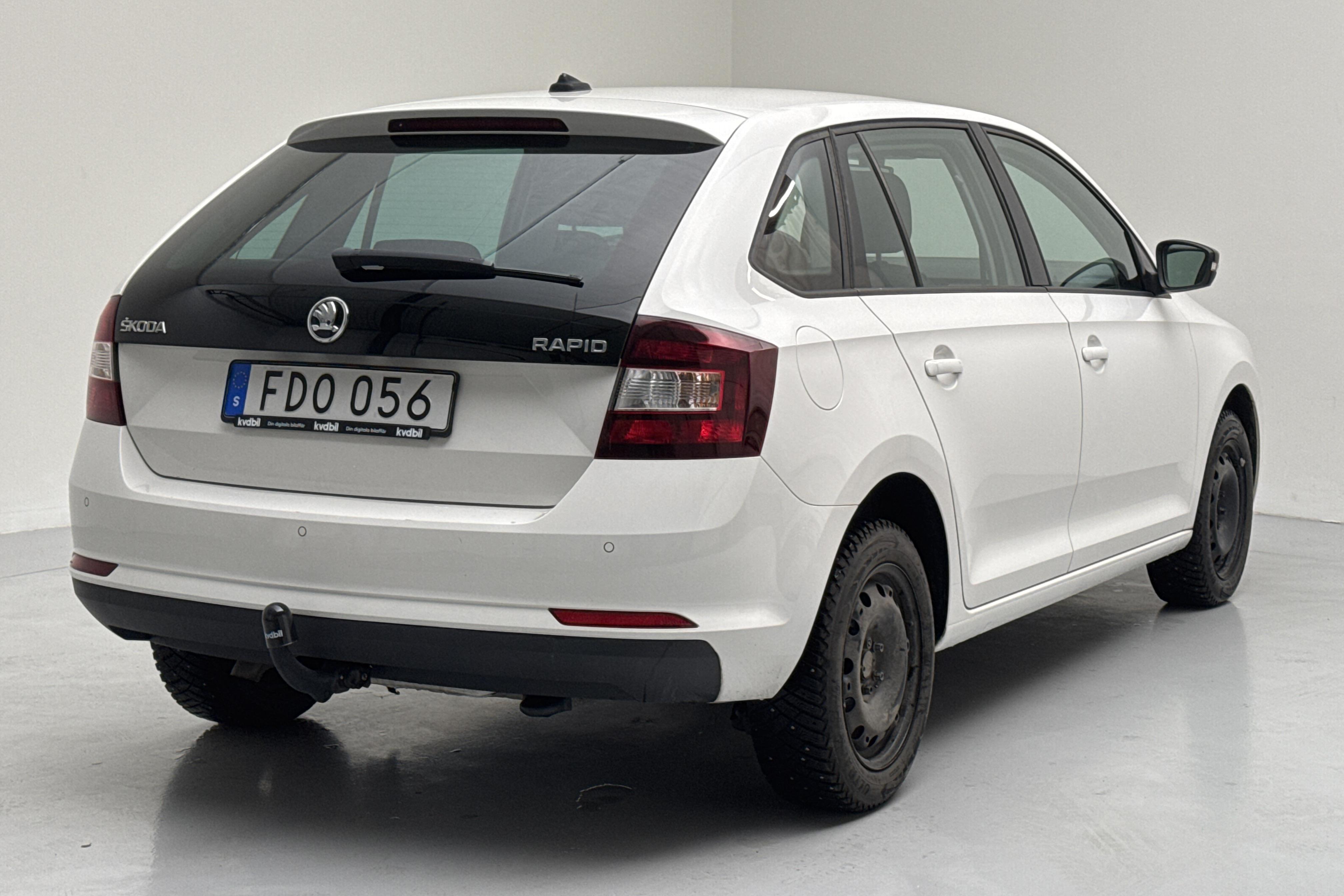 Skoda Rapid 1.4 TDI Spaceback (90hk) - 69 040 km - Manuaalinen - valkoinen - 2018